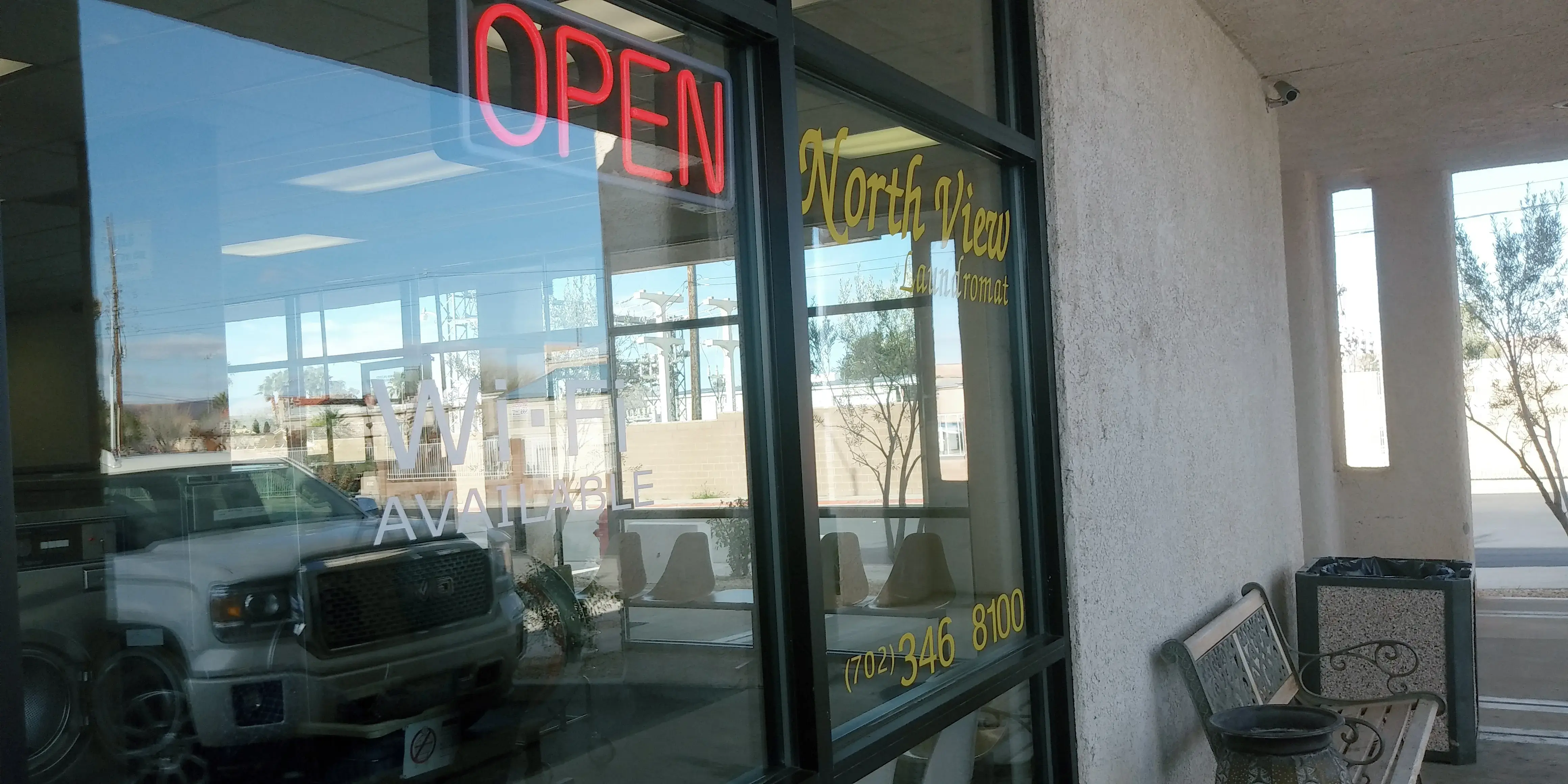 Linen Fresh Laundromat - 24 Hours - Image 19