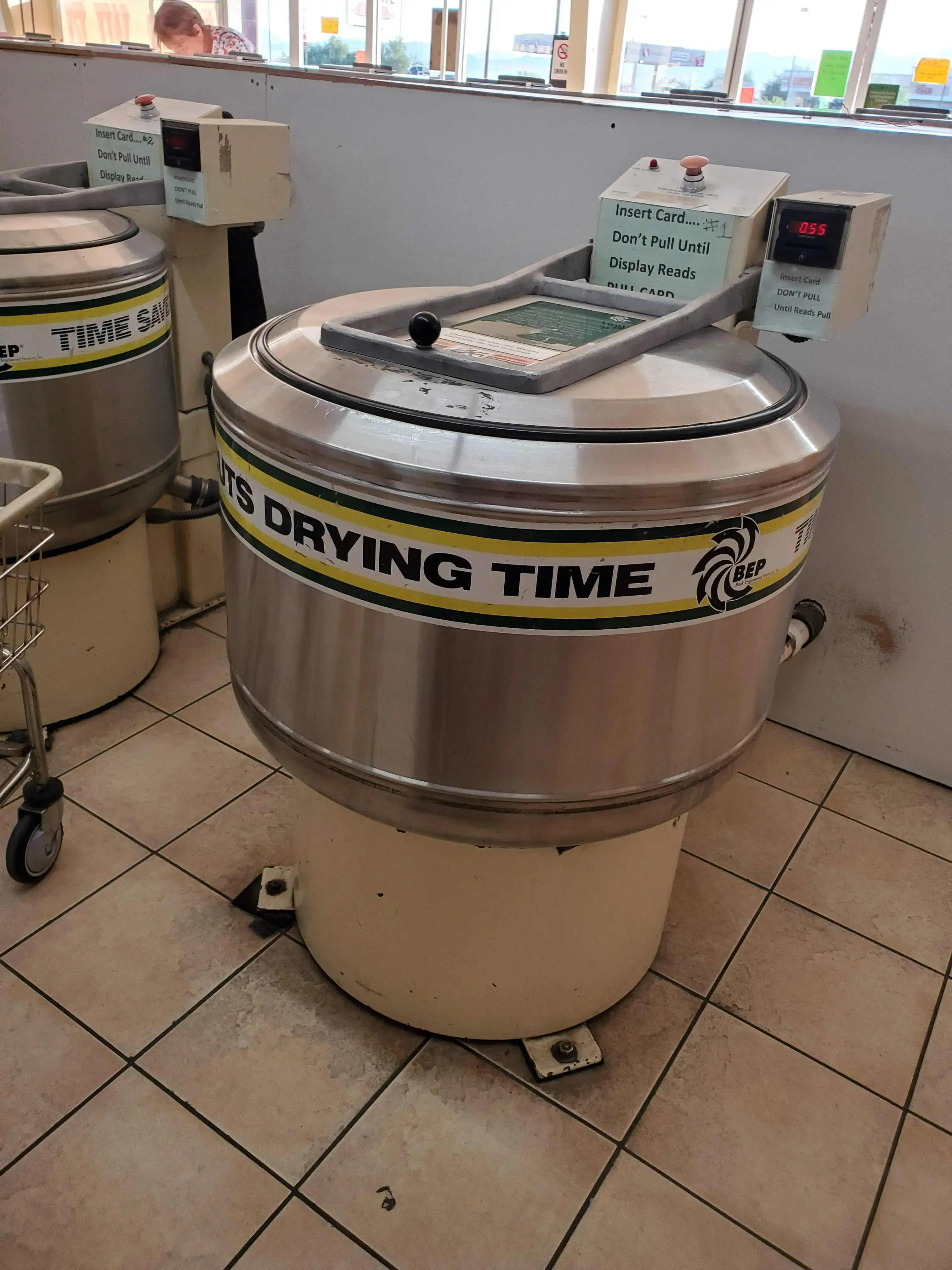 Linen Fresh Laundry & Cleaners - Image 4