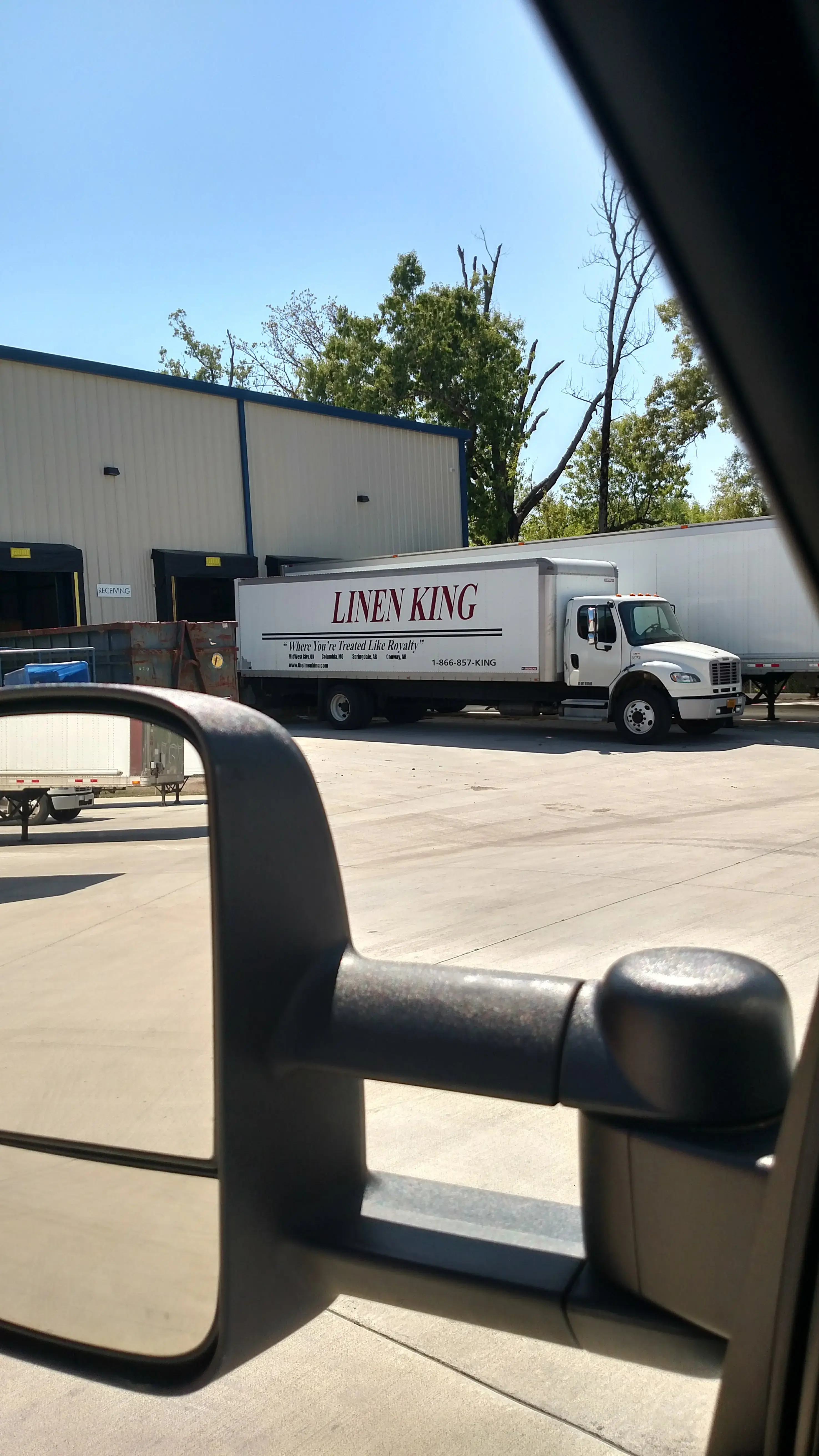 Linen King - Conway - Image 2