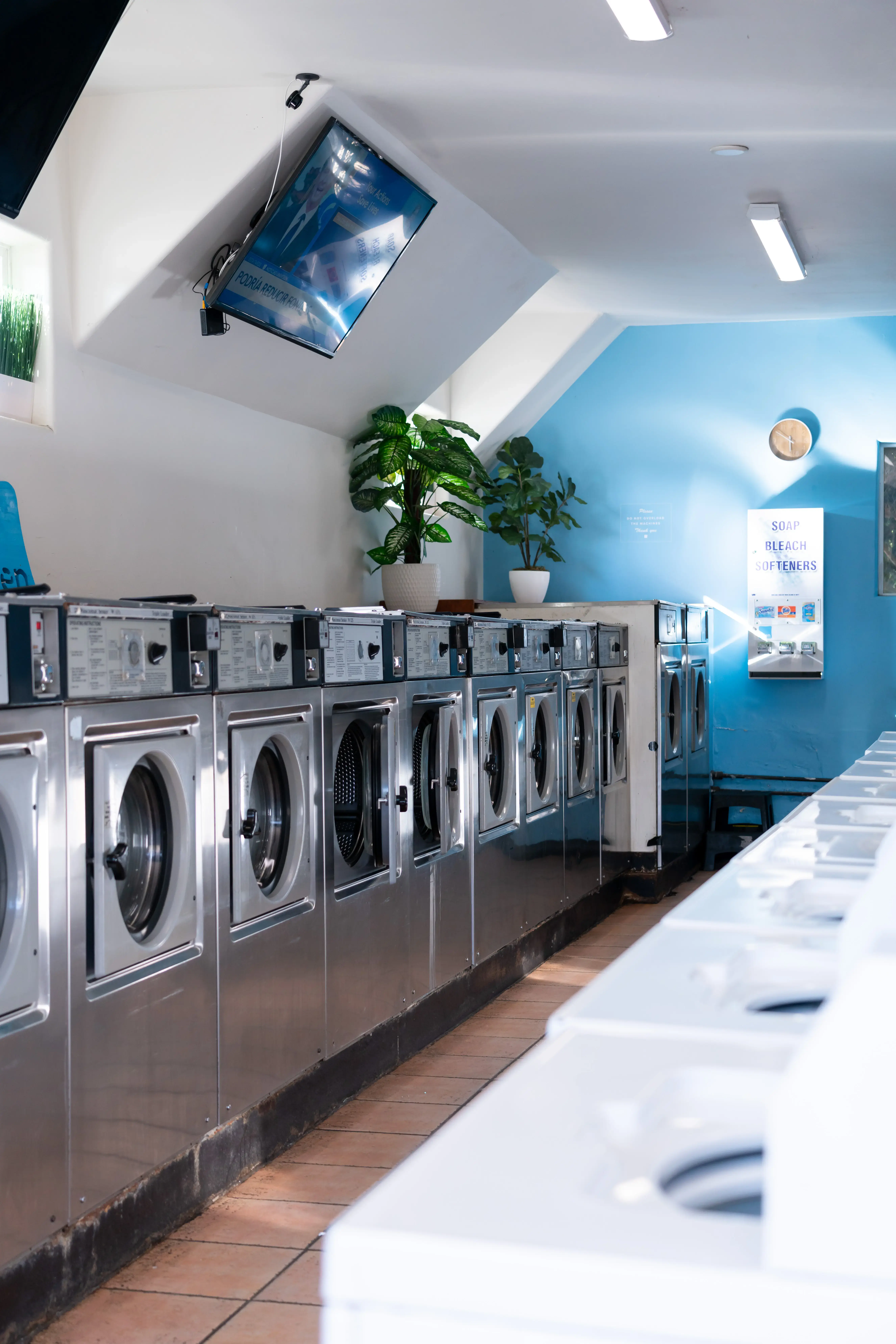 Linen Laundry - Image 9