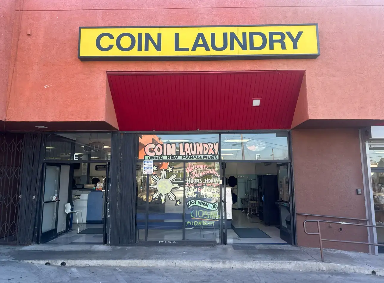 Lion Heart Coin Laundry thumbnail 4