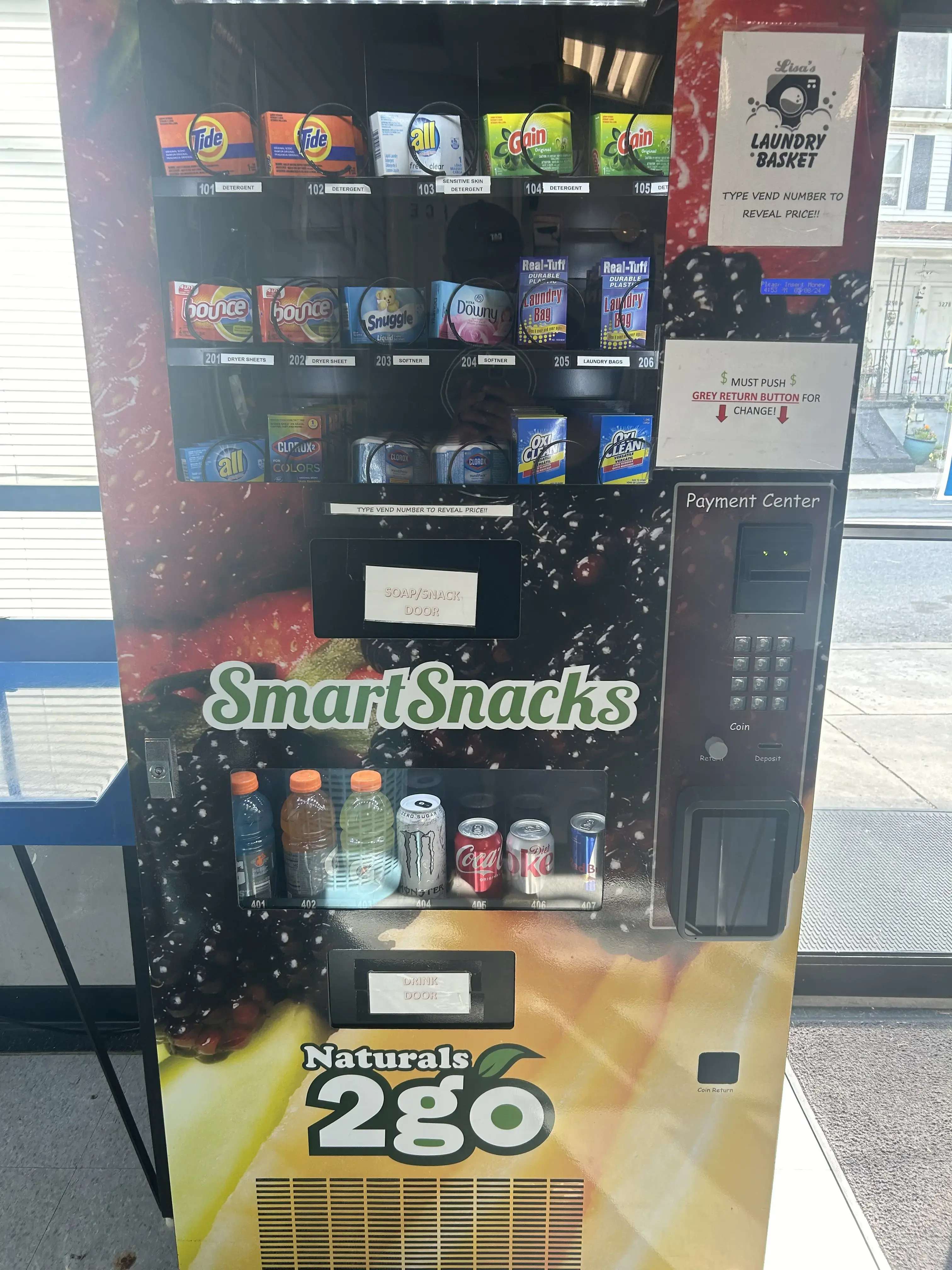 Lisa's Laundry Basket thumbnail 4