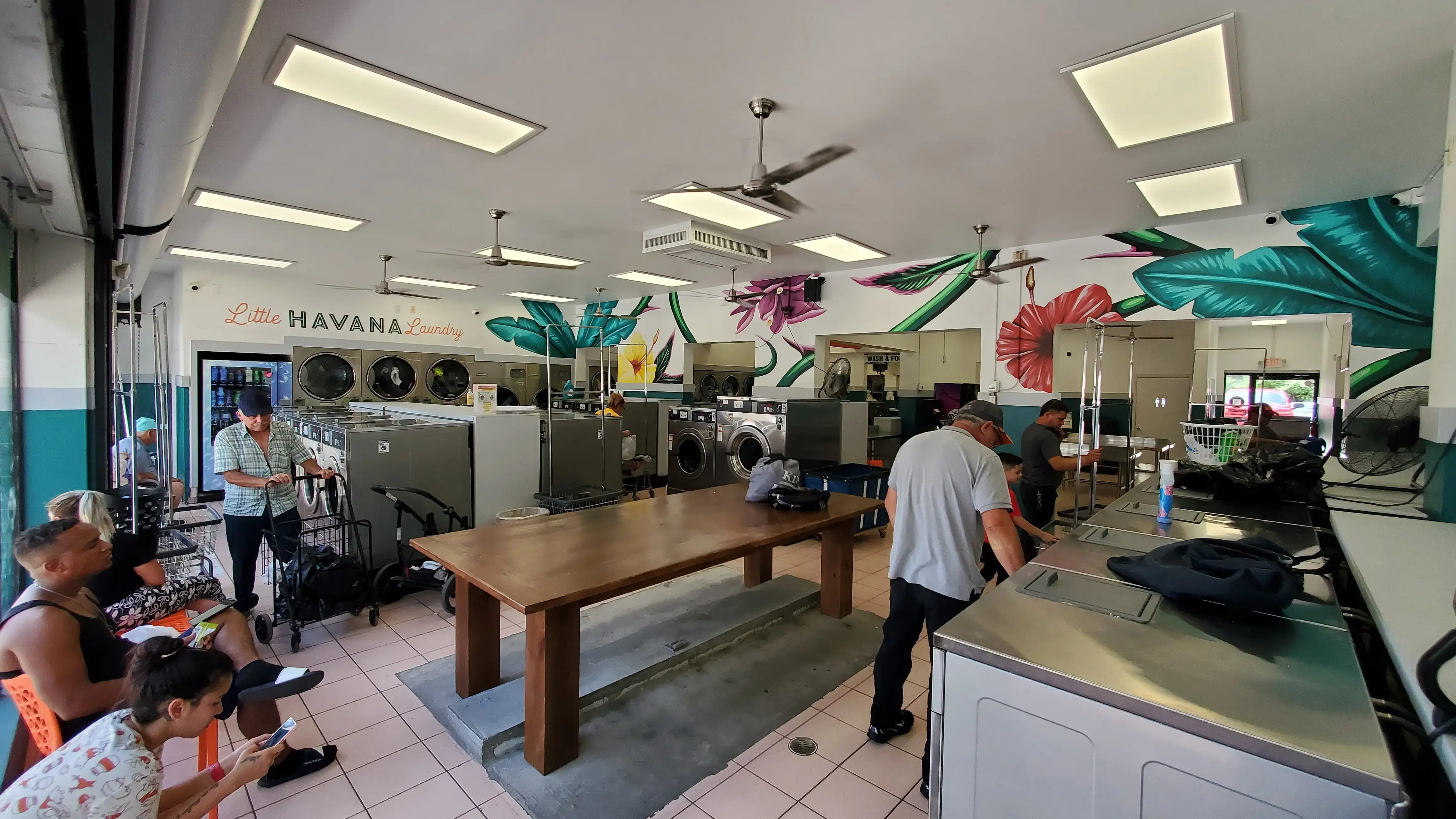 Little Havana Laundry - Image 12