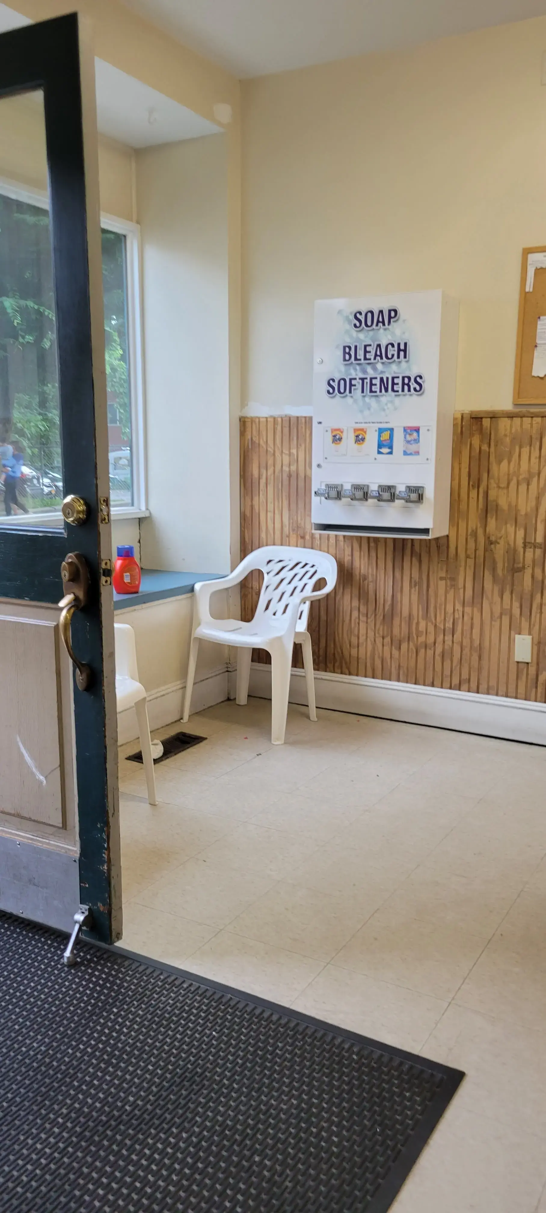 Little Village Laundry - Image 3