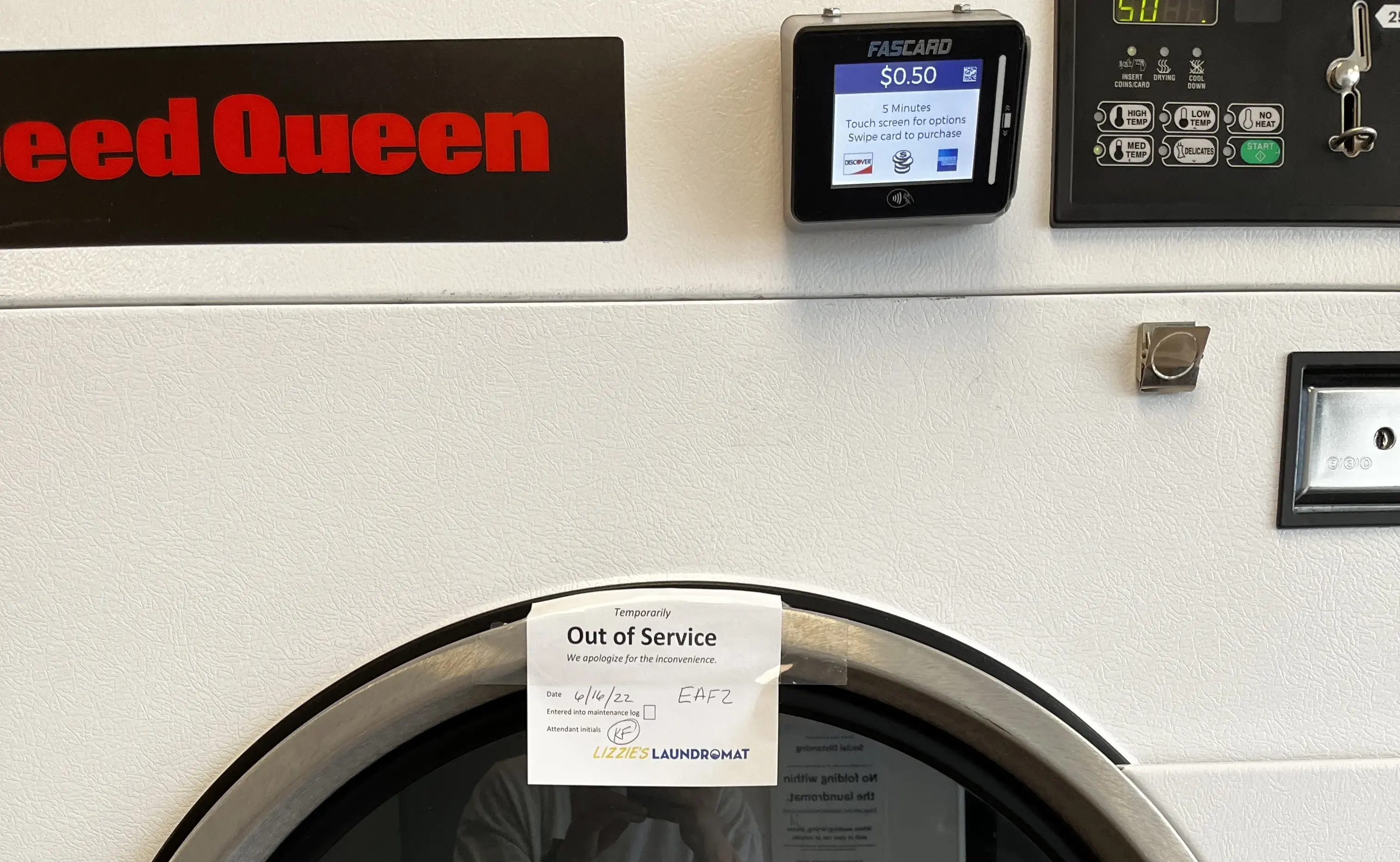 Lizzie's Laundromat thumbnail 6