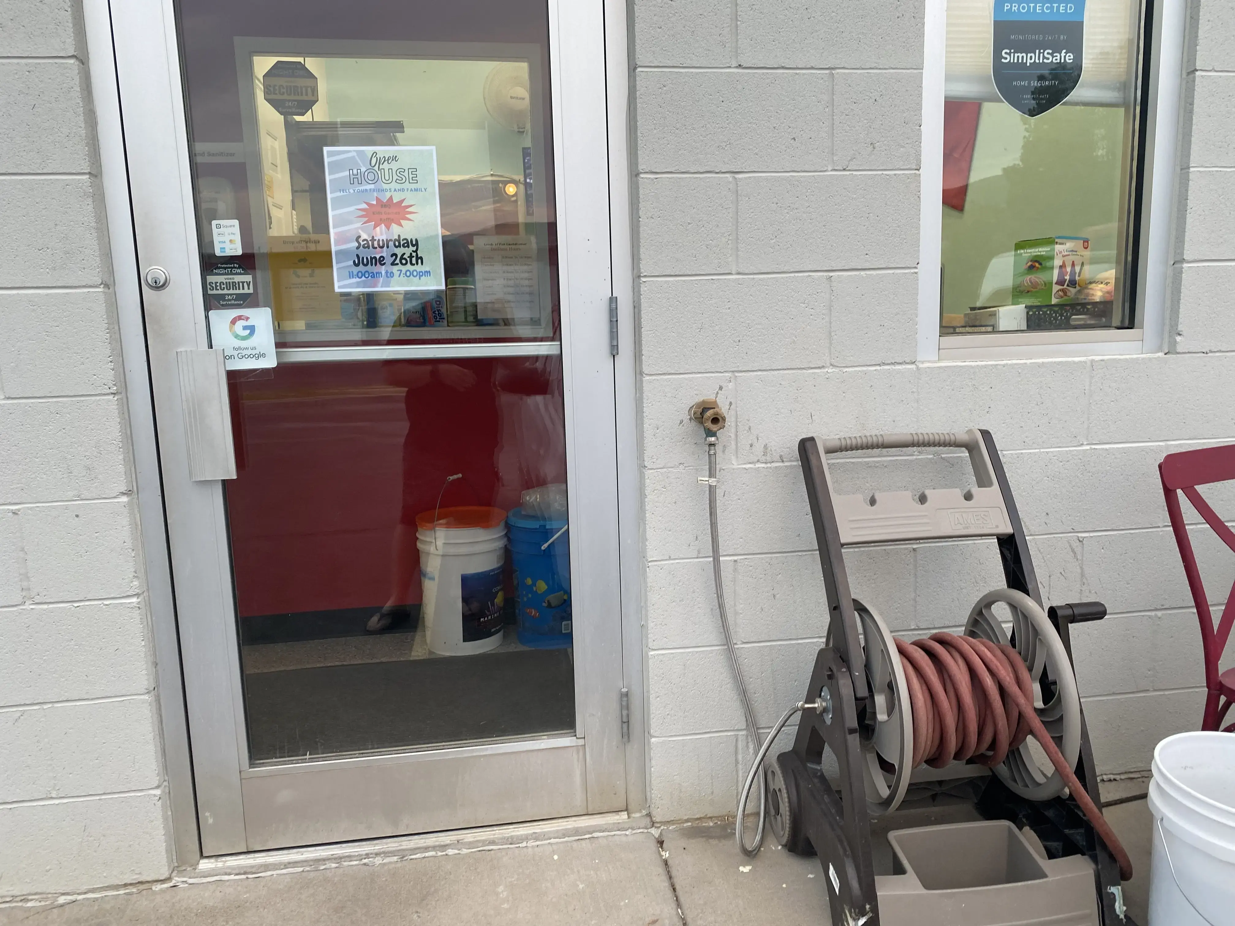 Loads of Fun Laundromat - Image 6