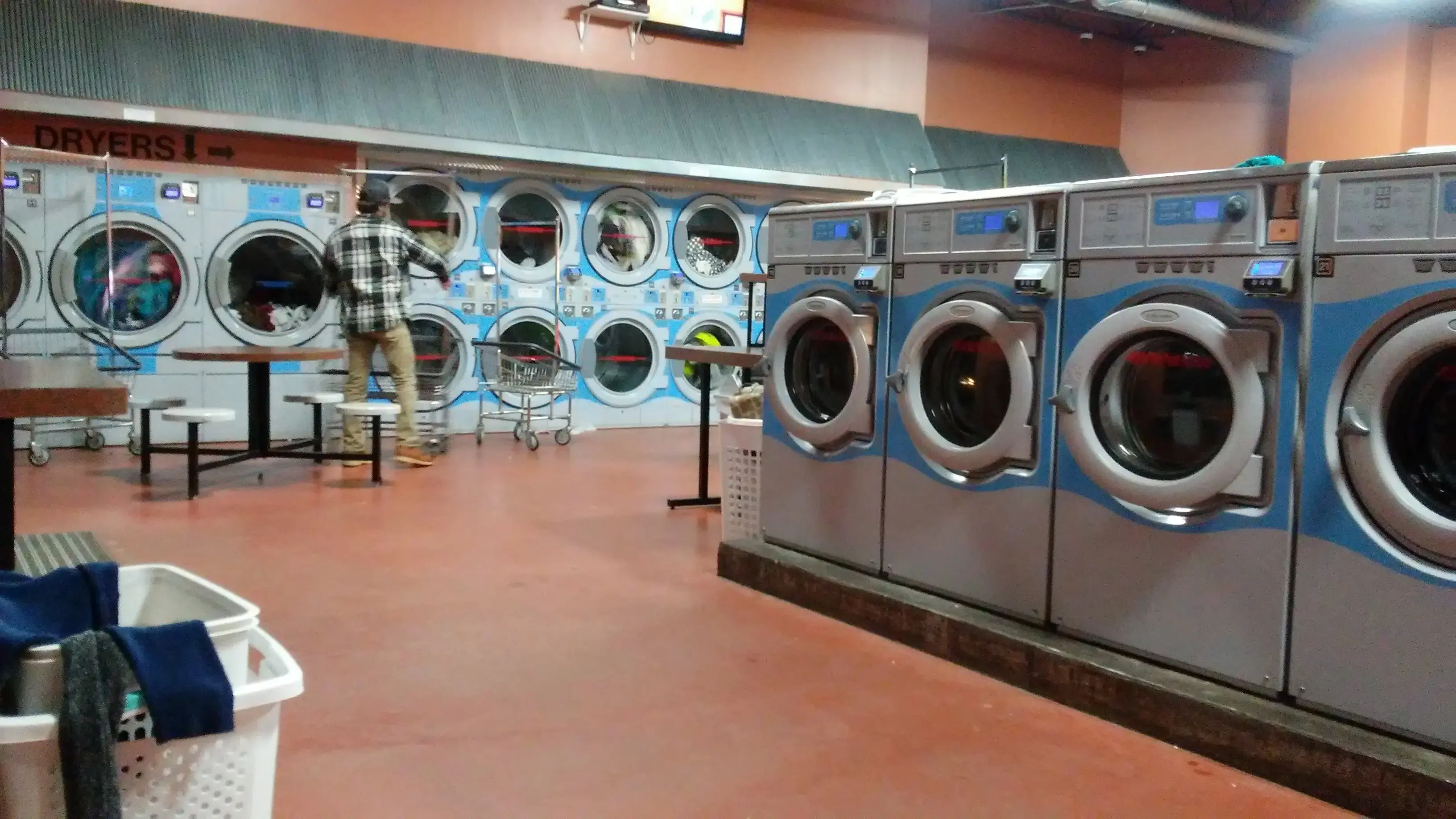 Loads of Fun Laundry thumbnail 15