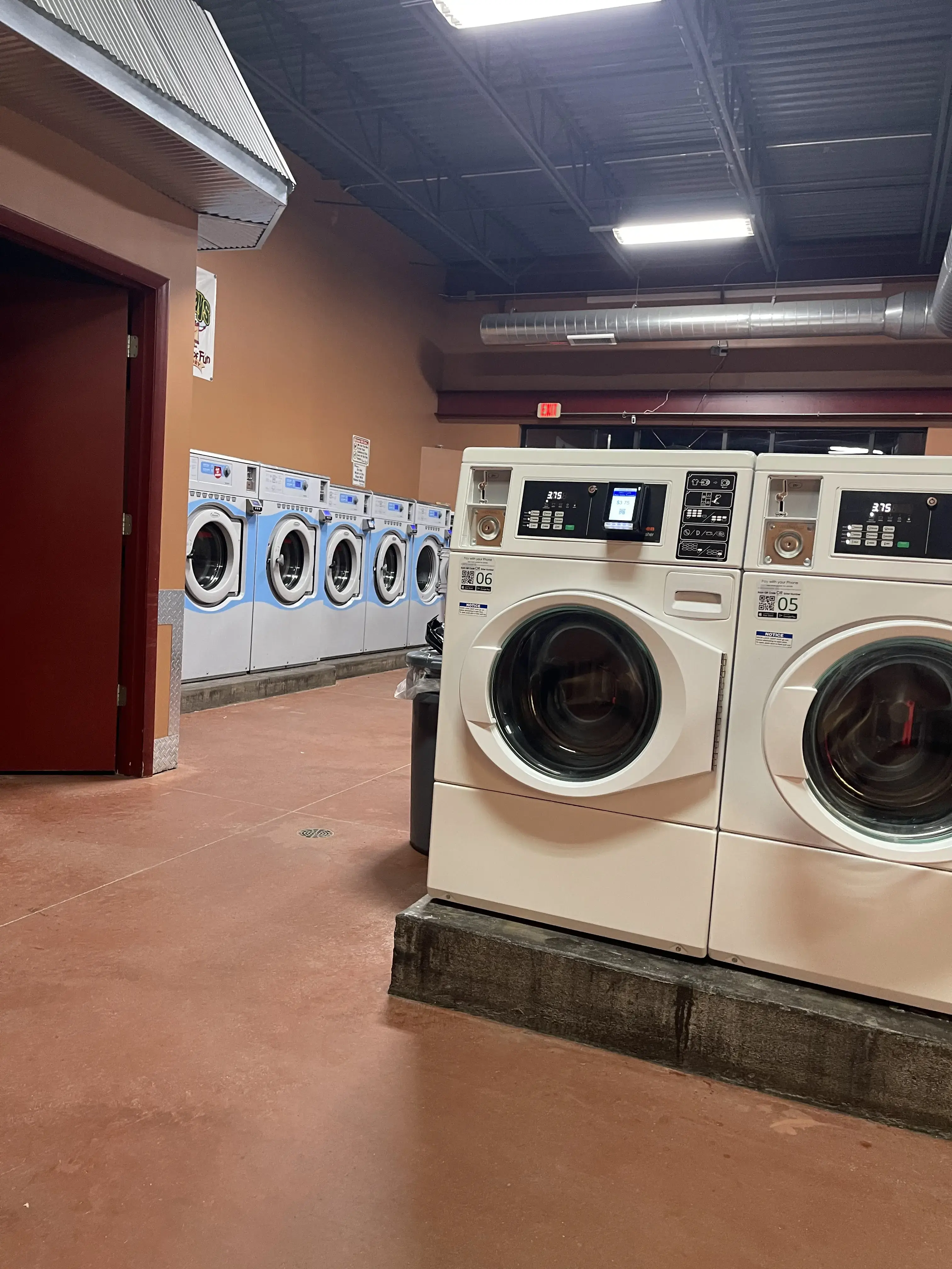 Loads of Fun Laundry thumbnail 18