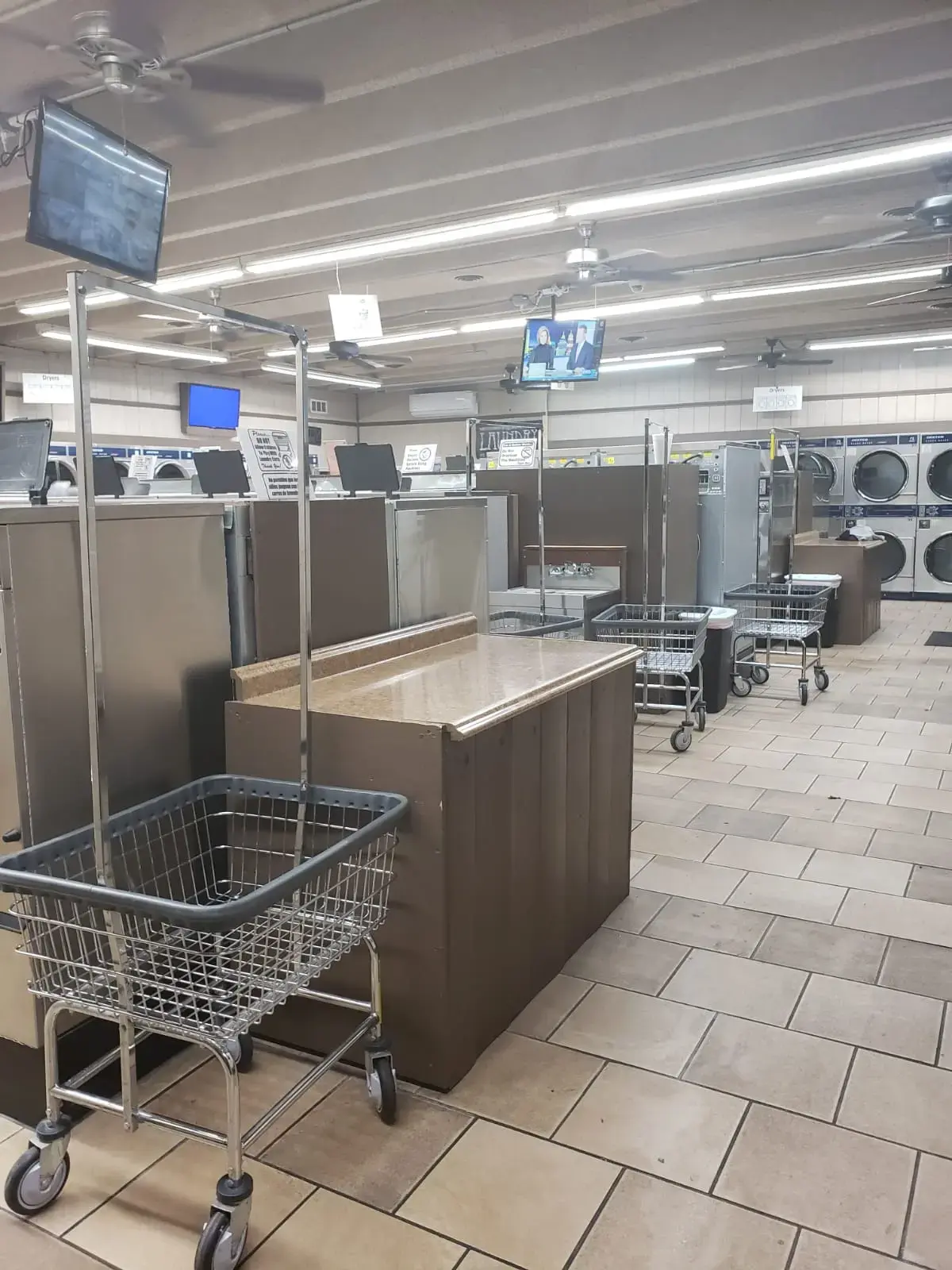 Local Laundry - Medina Base thumbnail 8
