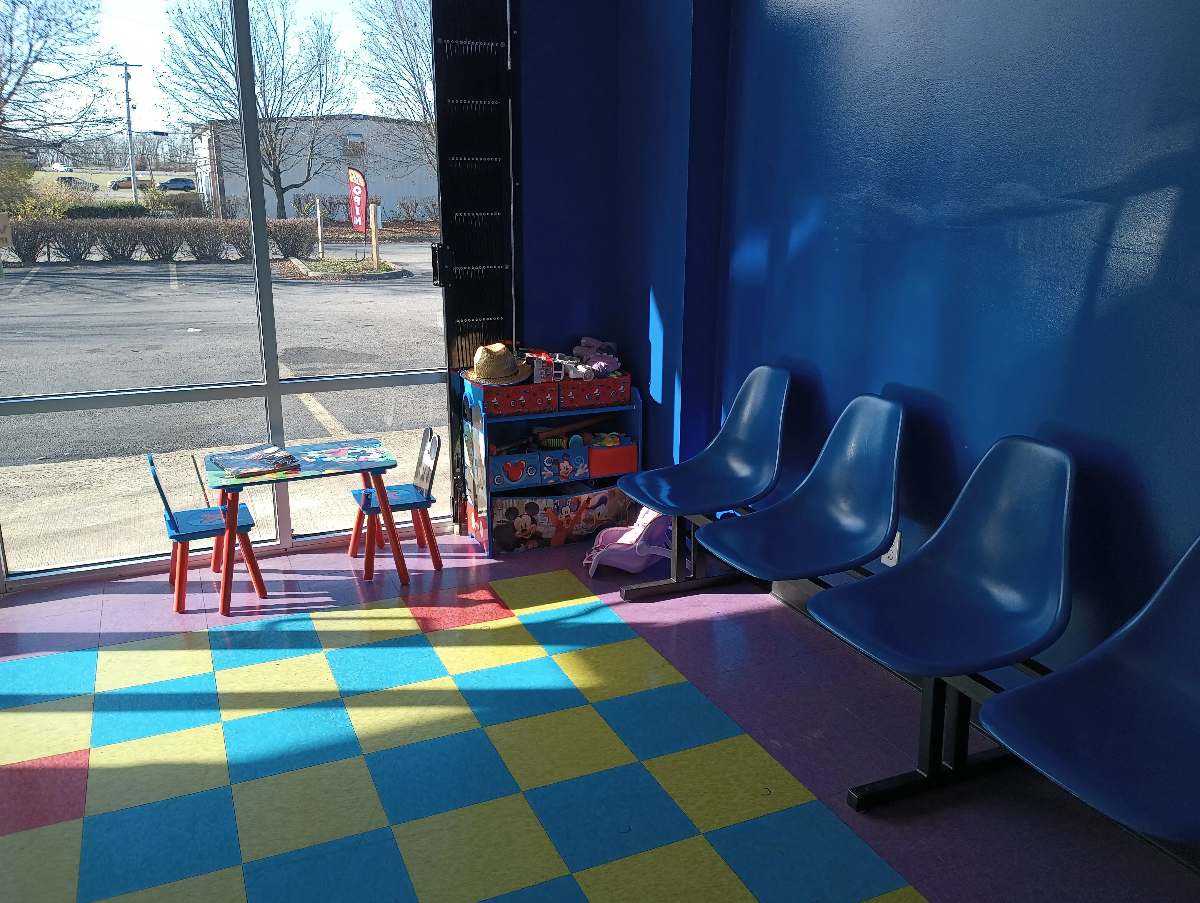 Local Laundry - Image 3