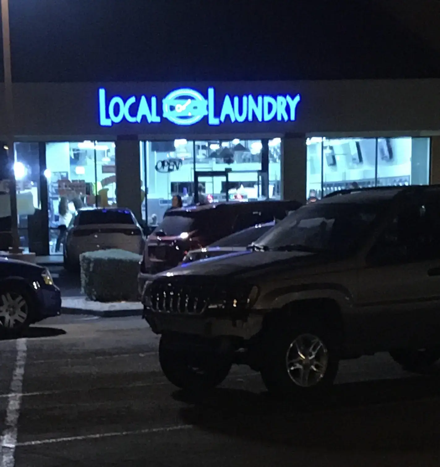 Local Laundry - Image 4