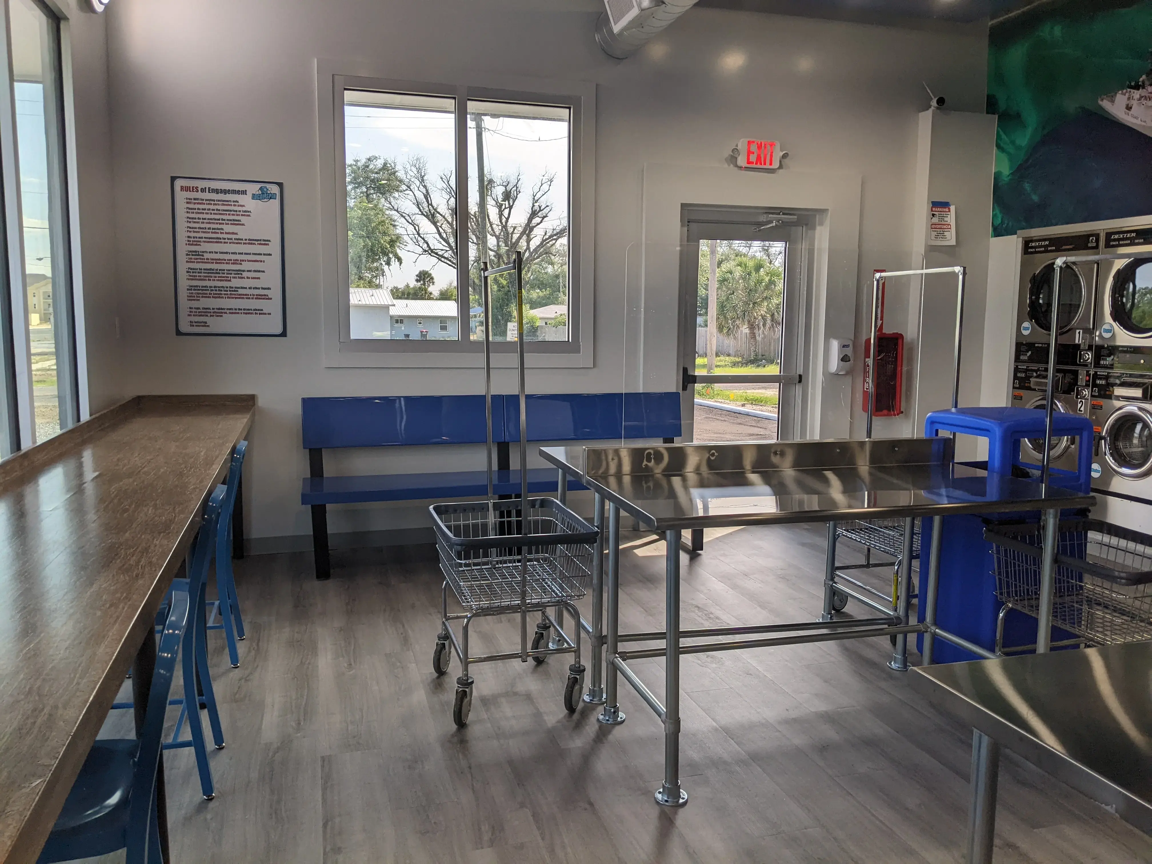 Local Spin Laundromat - Image 10