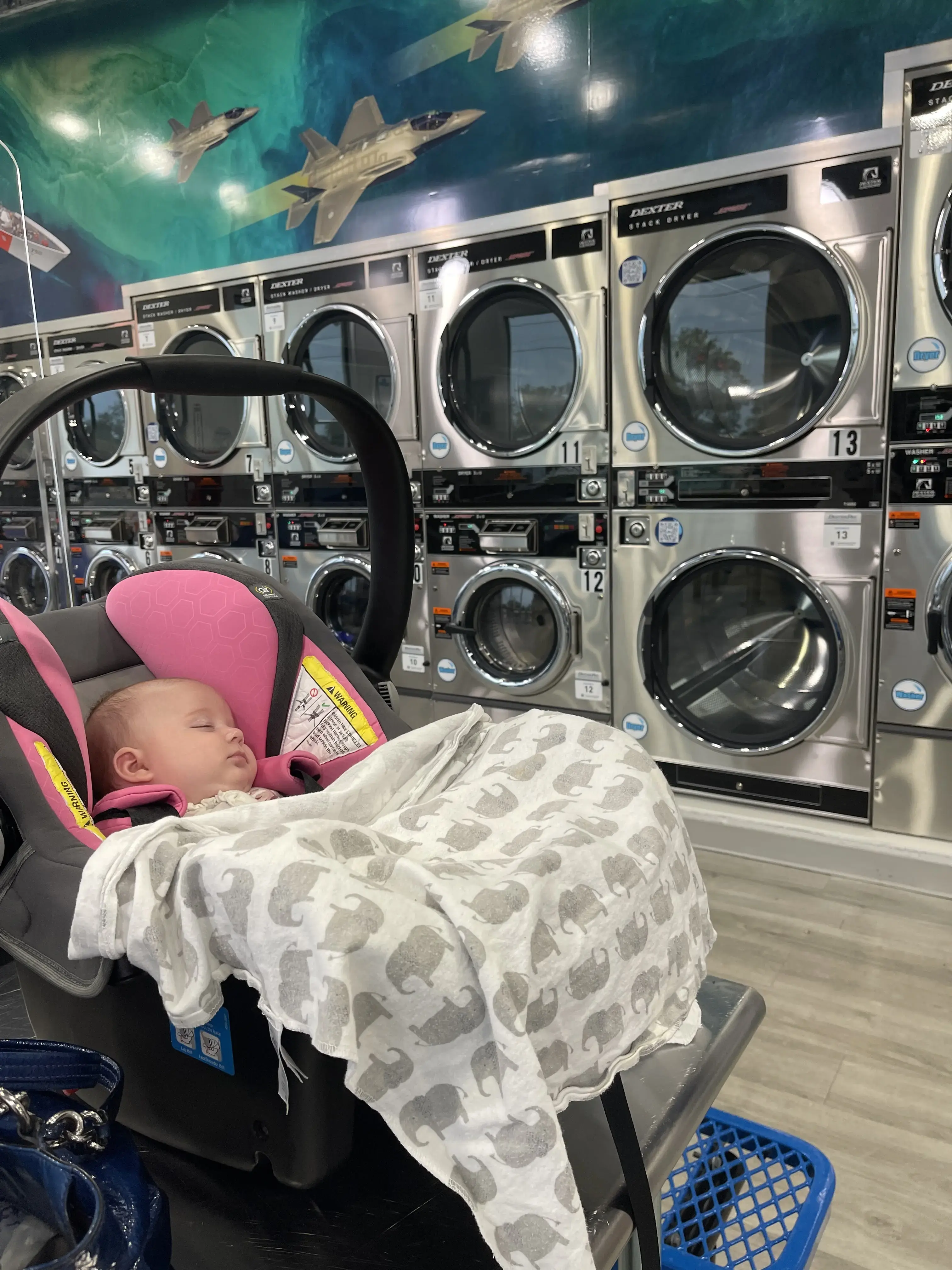 Local Spin Laundromat thumbnail 12