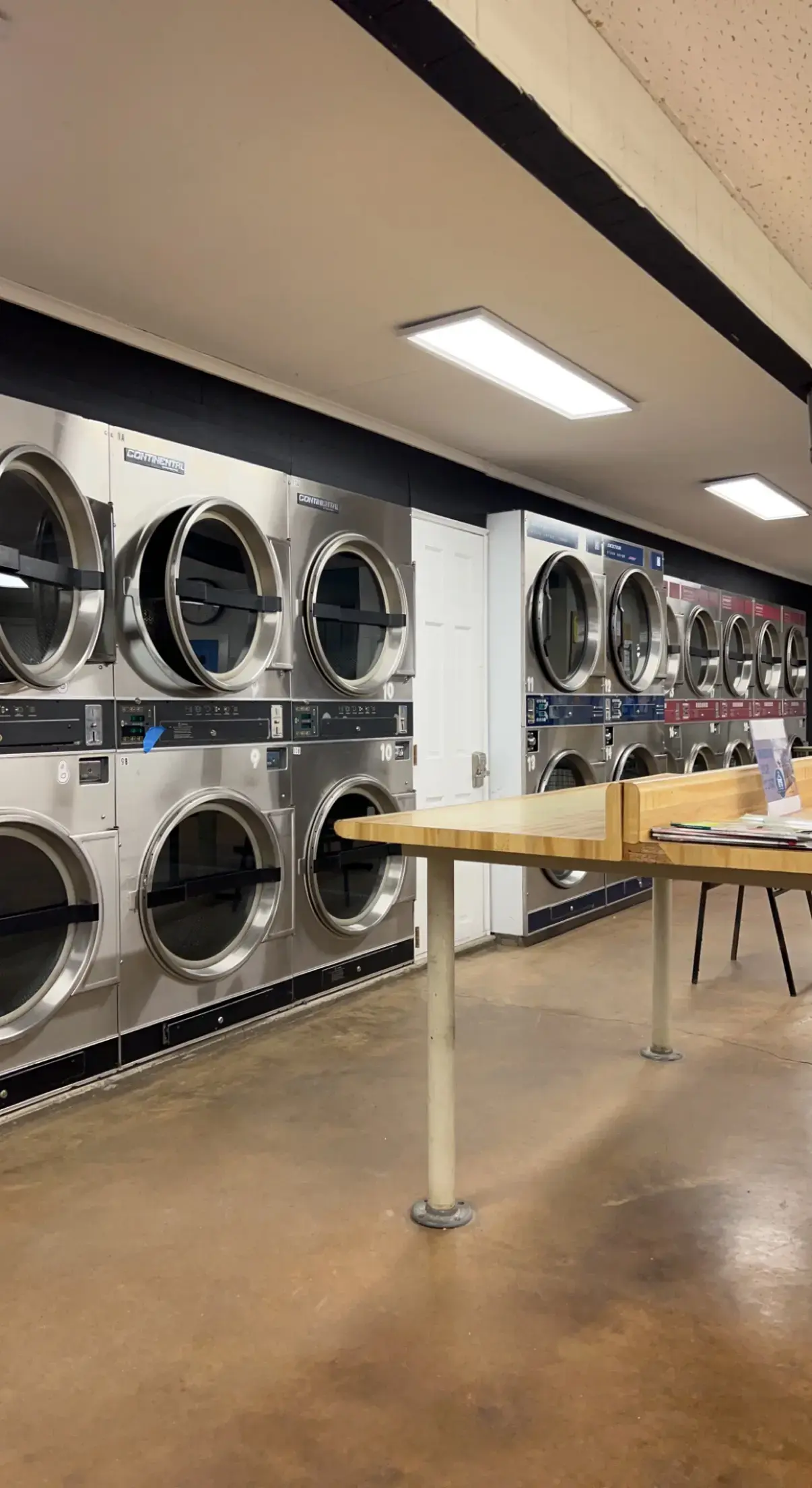 Log Cabin Laundry & Dry Cleaning - Image 4