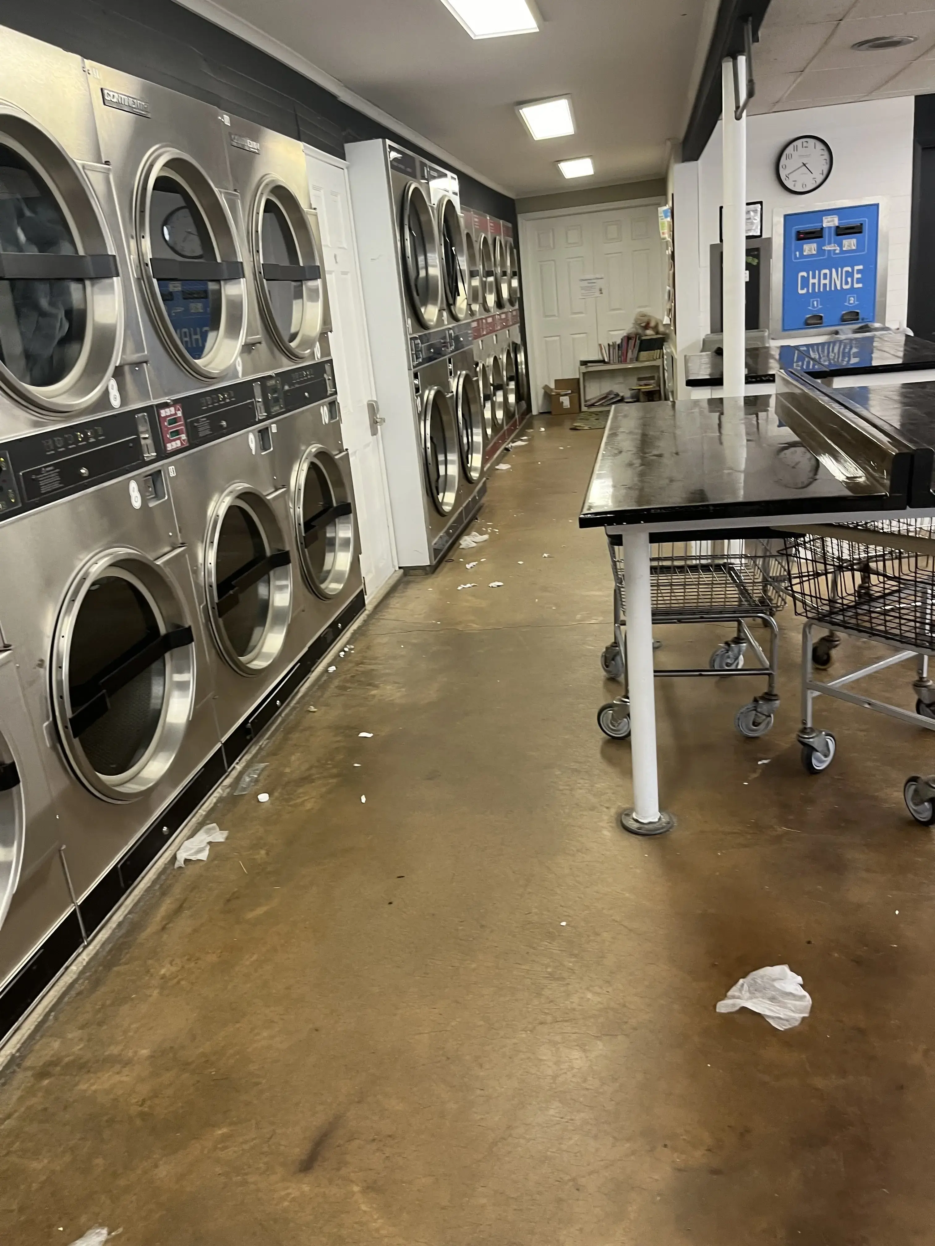 Log Cabin Laundry & Dry Cleaning thumbnail 10