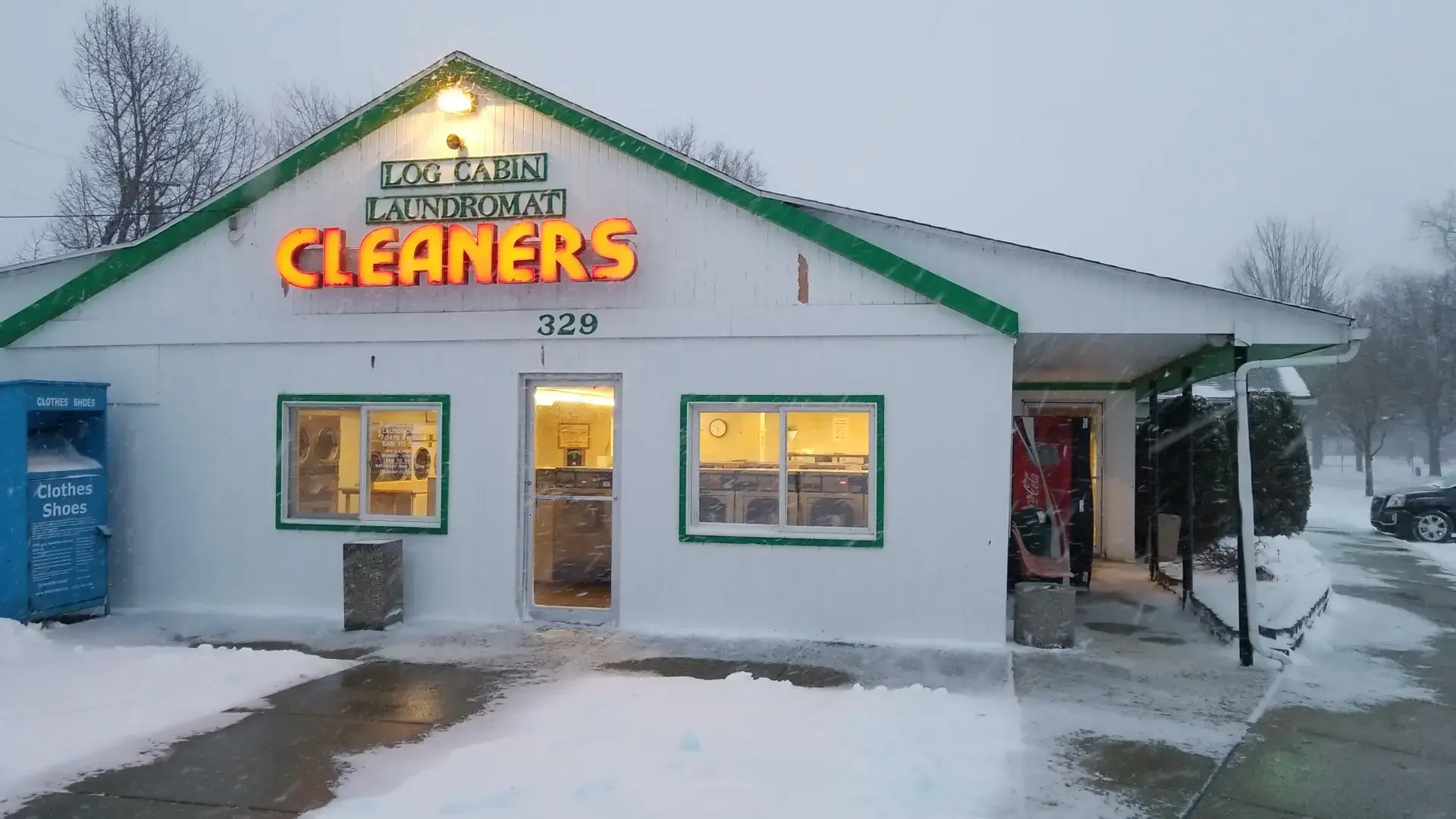 Log Cabin Laundry & Dry Cleaning - Image 8