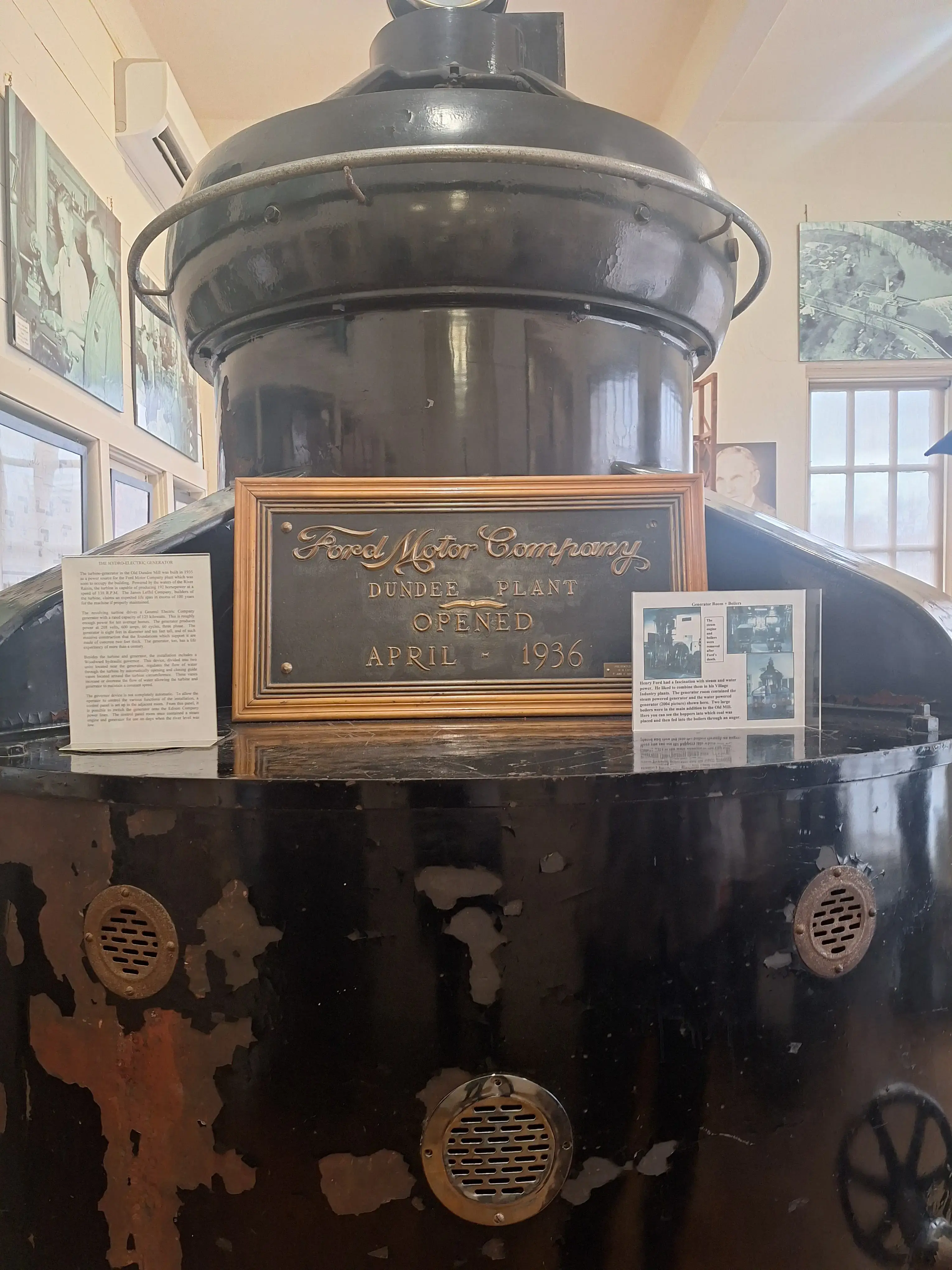 Log Cabin Laundry & Dry Cleaning thumbnail 18