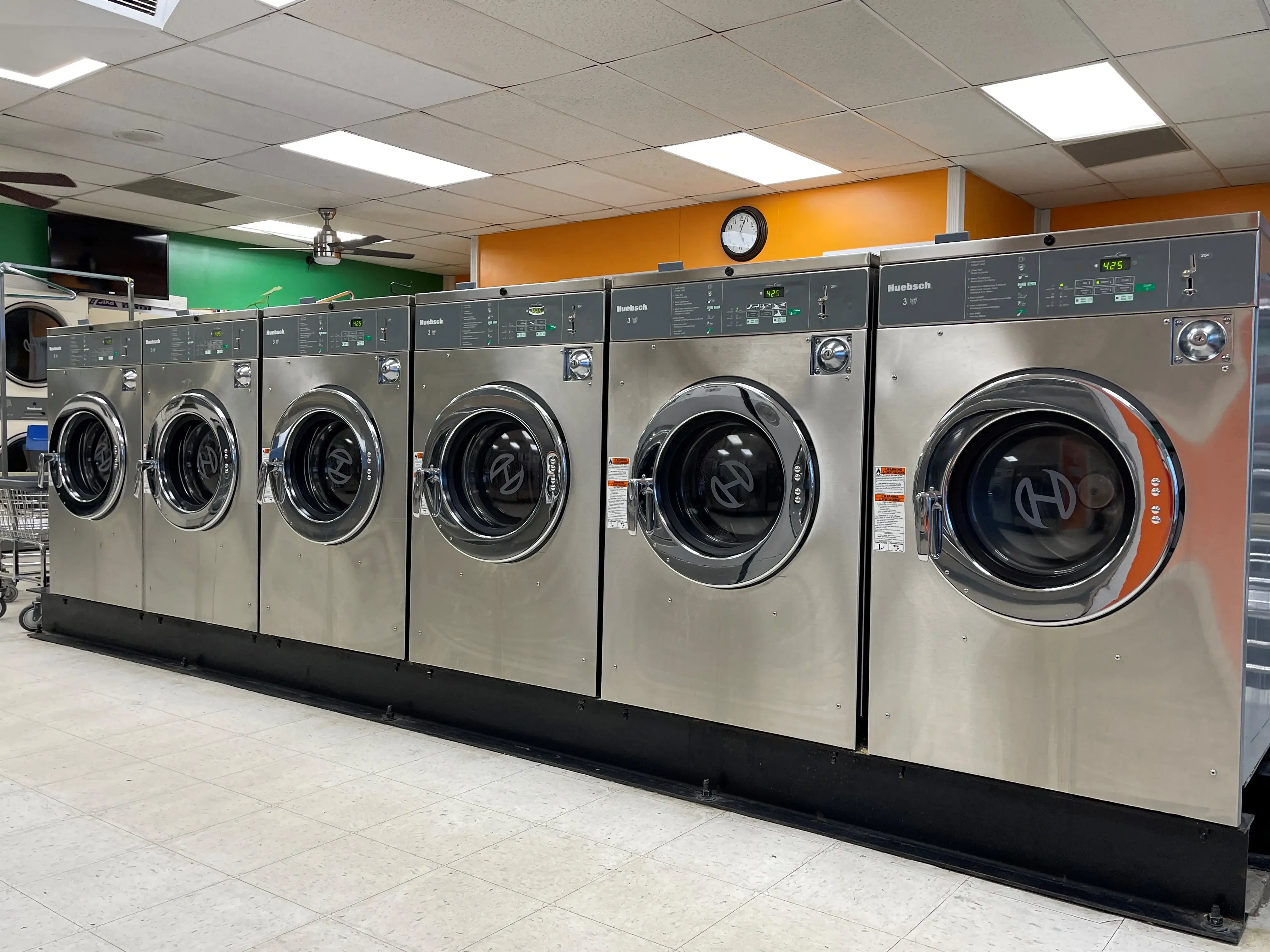 Logansport Express Laundry Market thumbnail 5