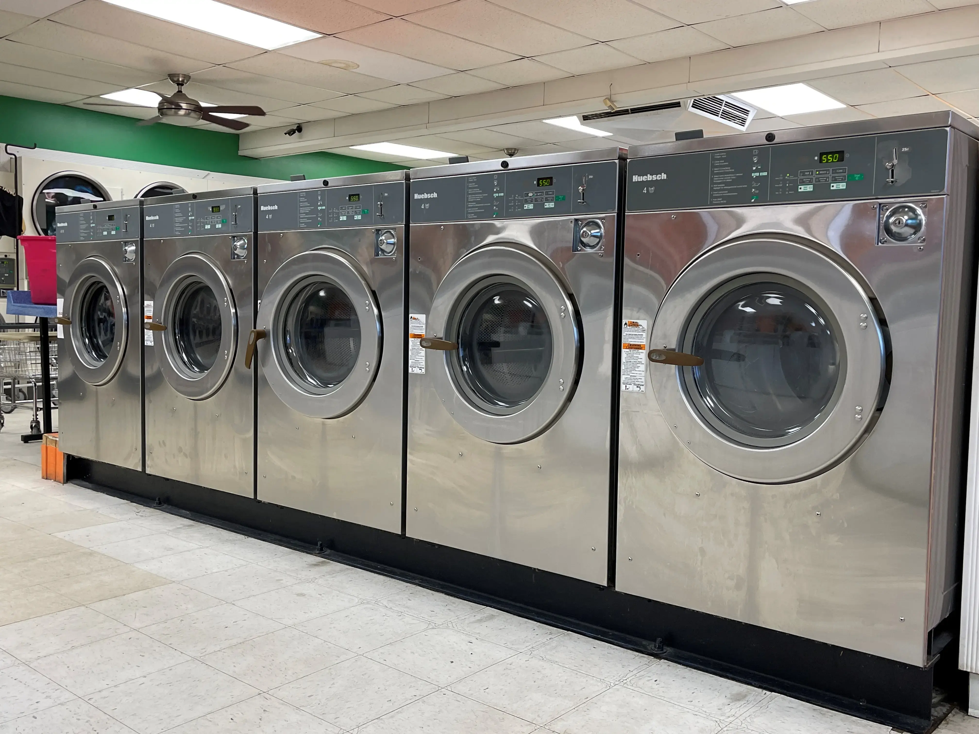 Logansport Express Laundry Market - Image 6