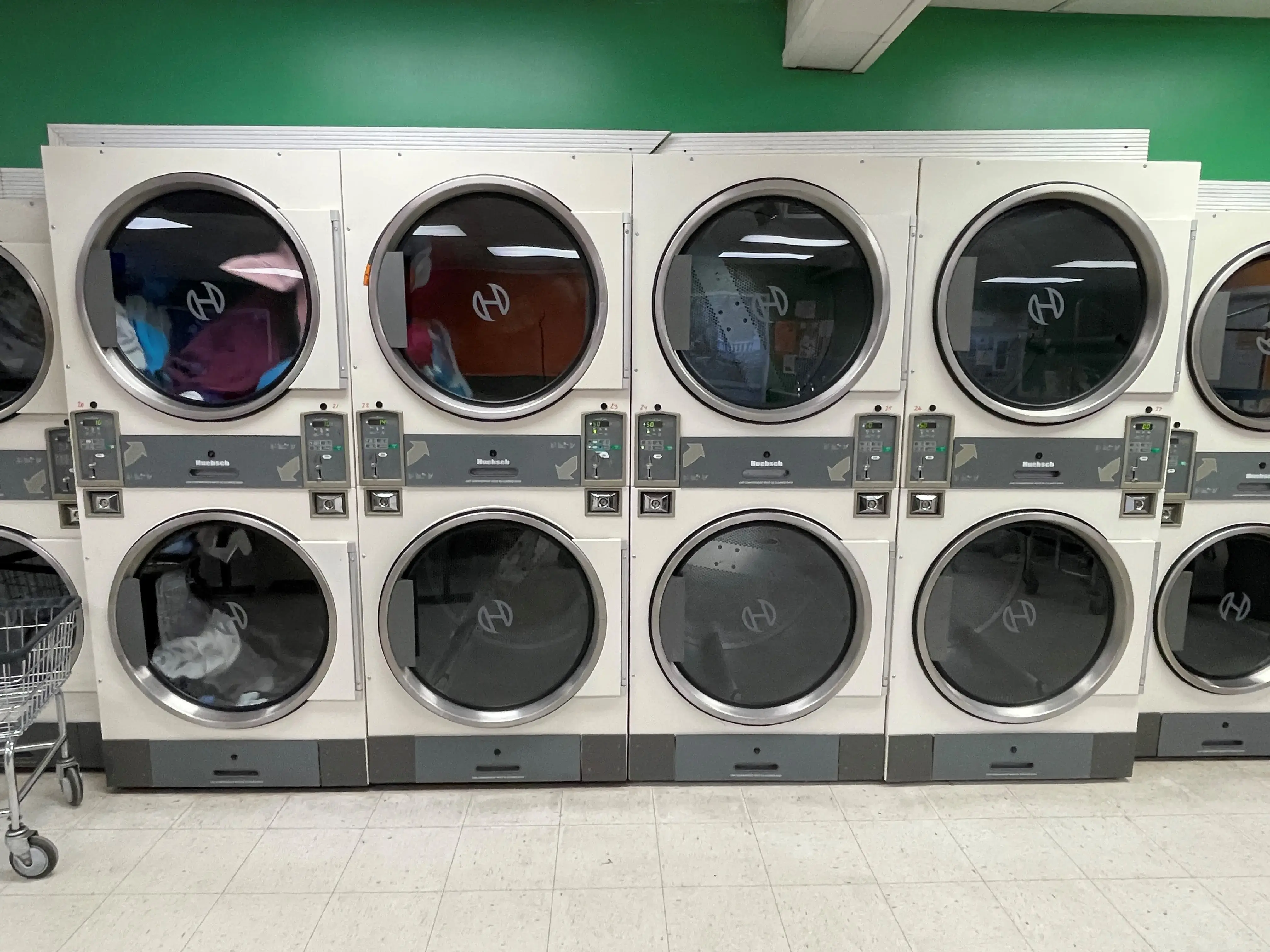Logansport Express Laundry Market - Image 2
