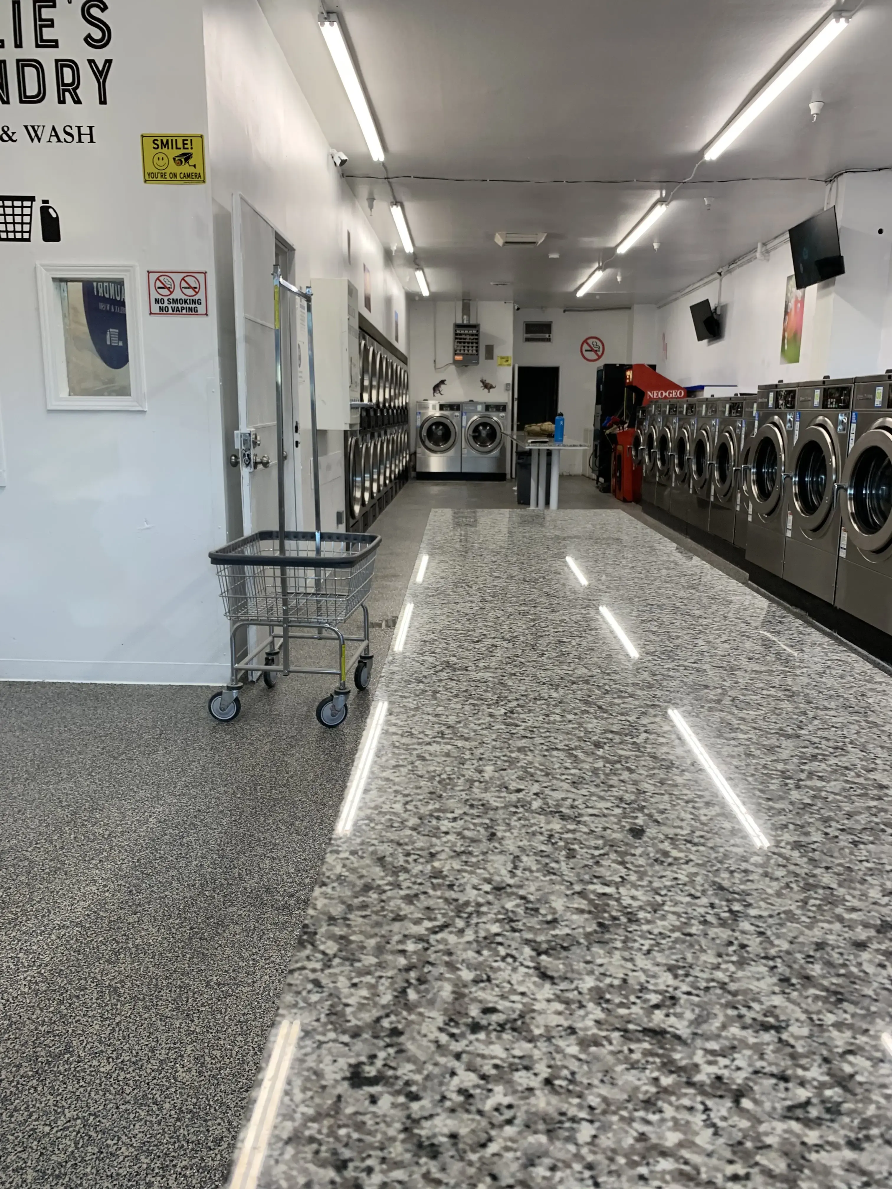Lollie's Laundry thumbnail 7
