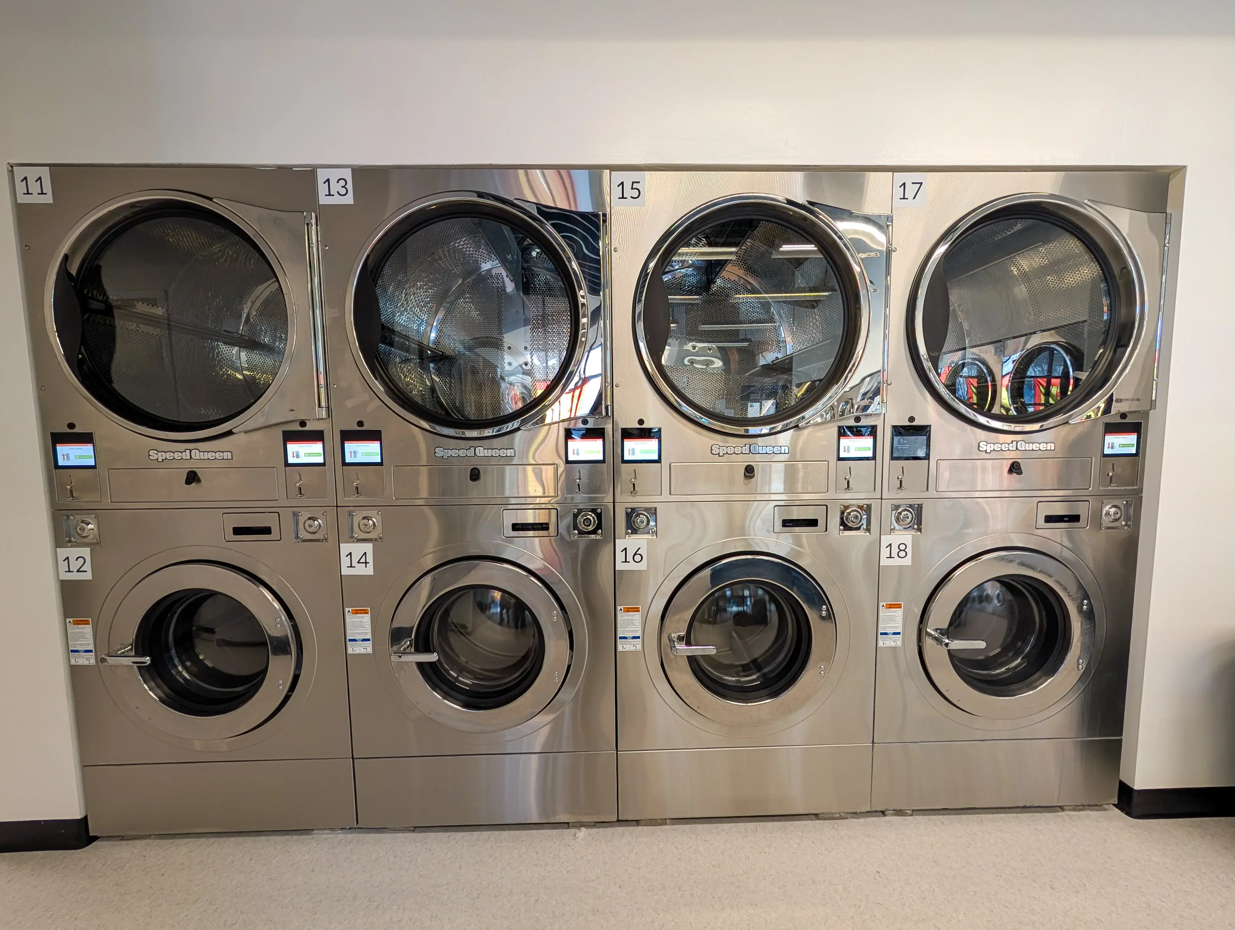 Lolo's Laundry Services - Image 13