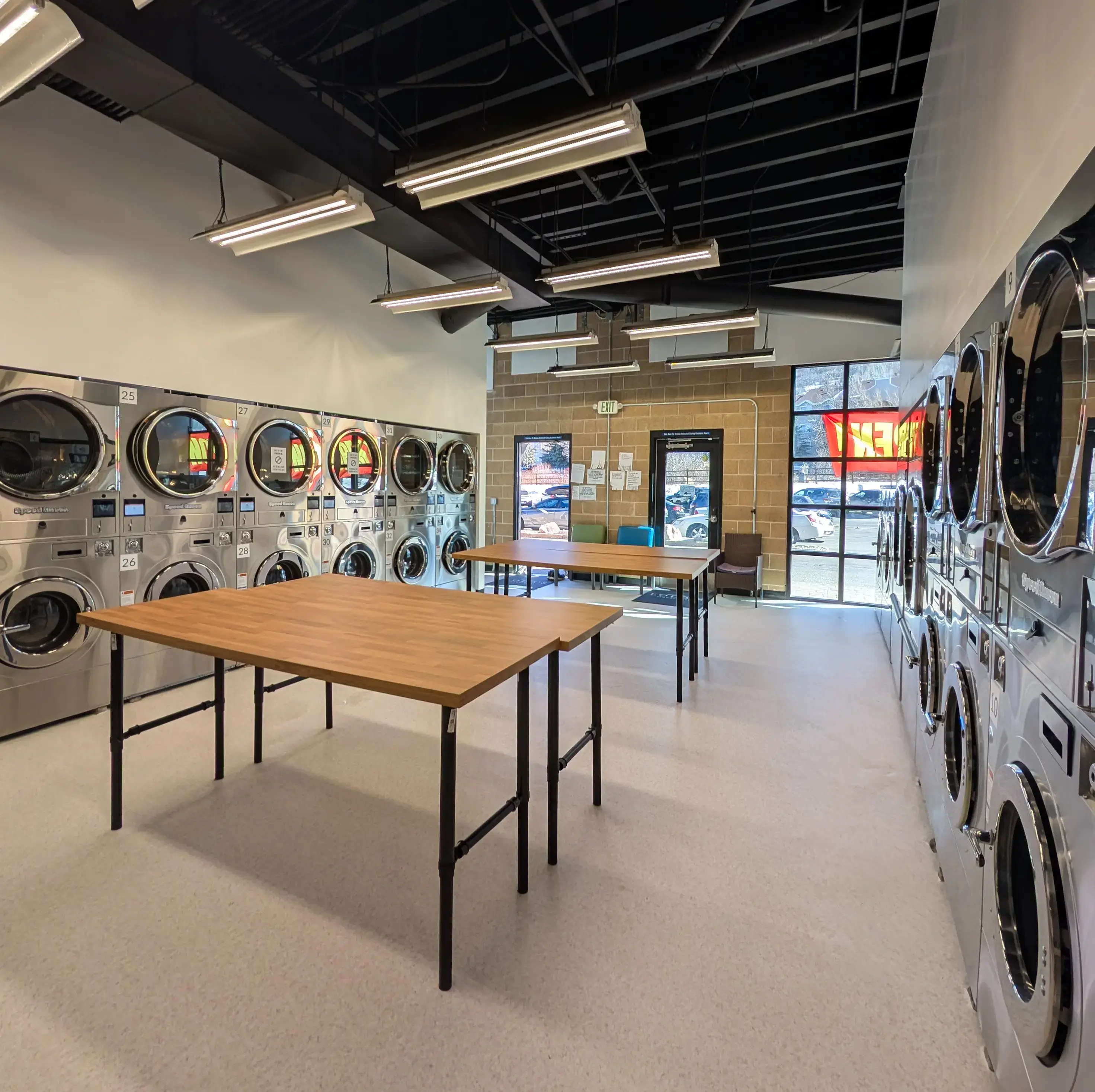 Lolo's Laundry Services thumbnail 14