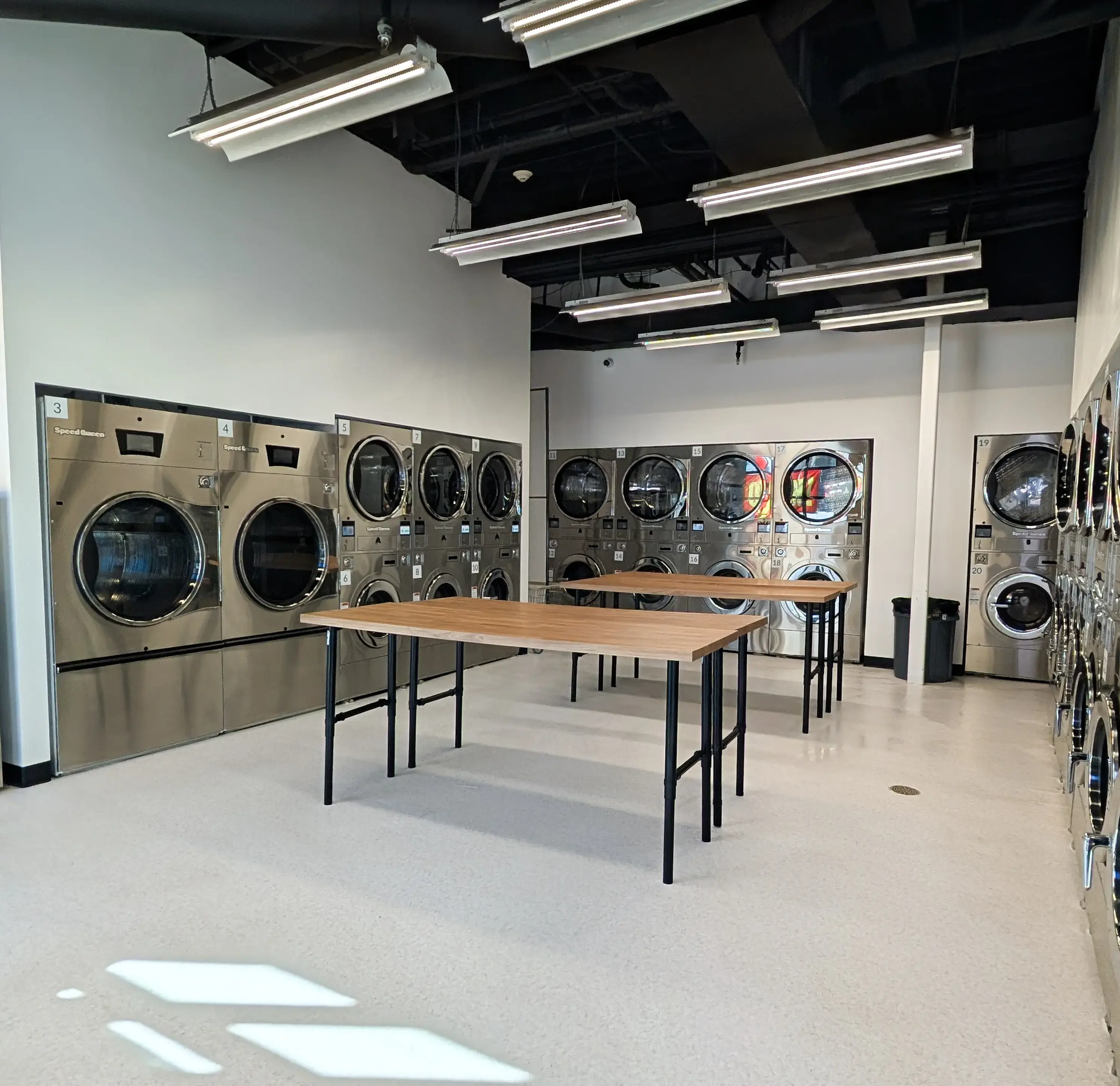 Lolo's Laundry Services - Image 16