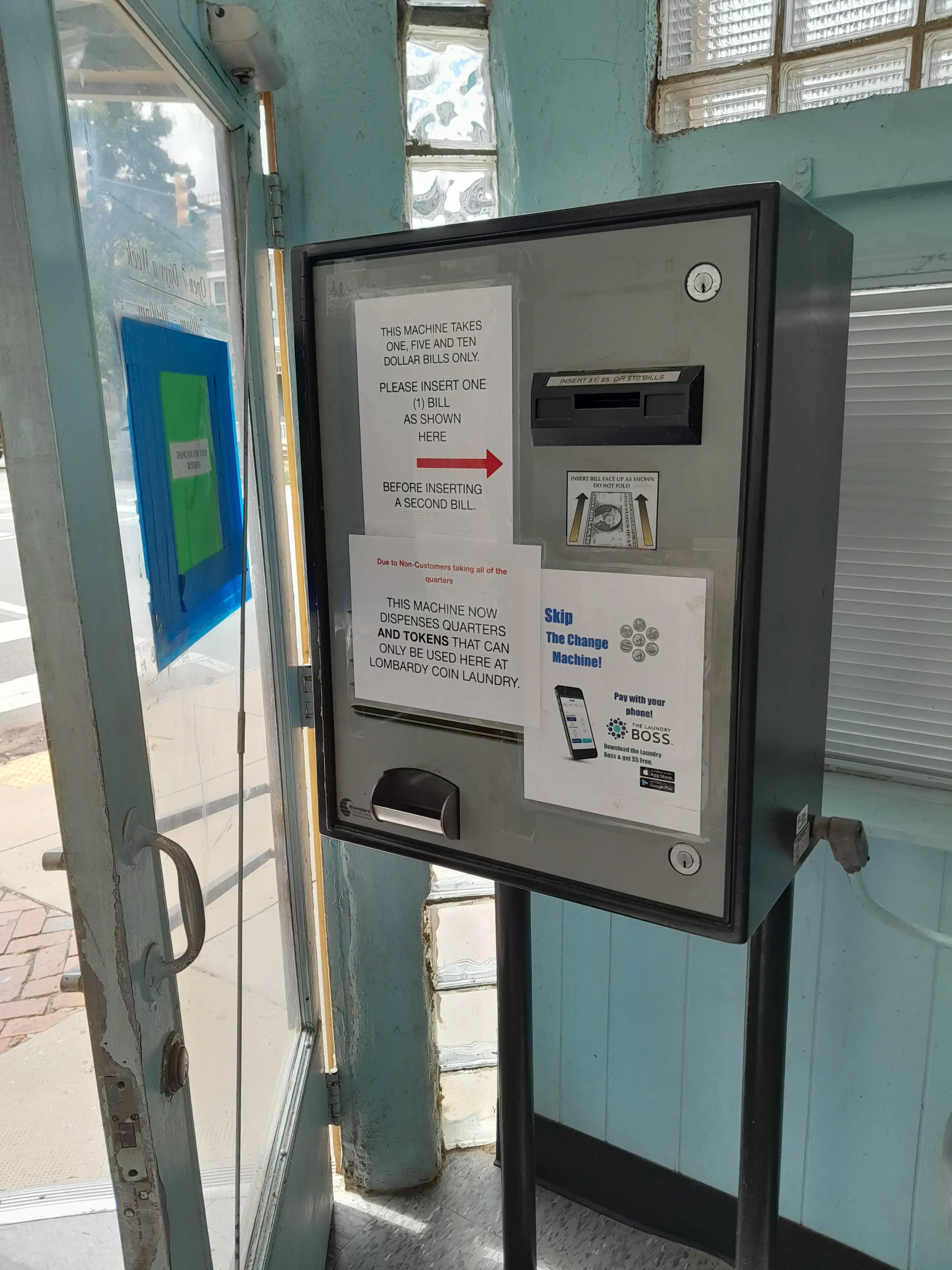 Lombardy Coin Laundry thumbnail 4