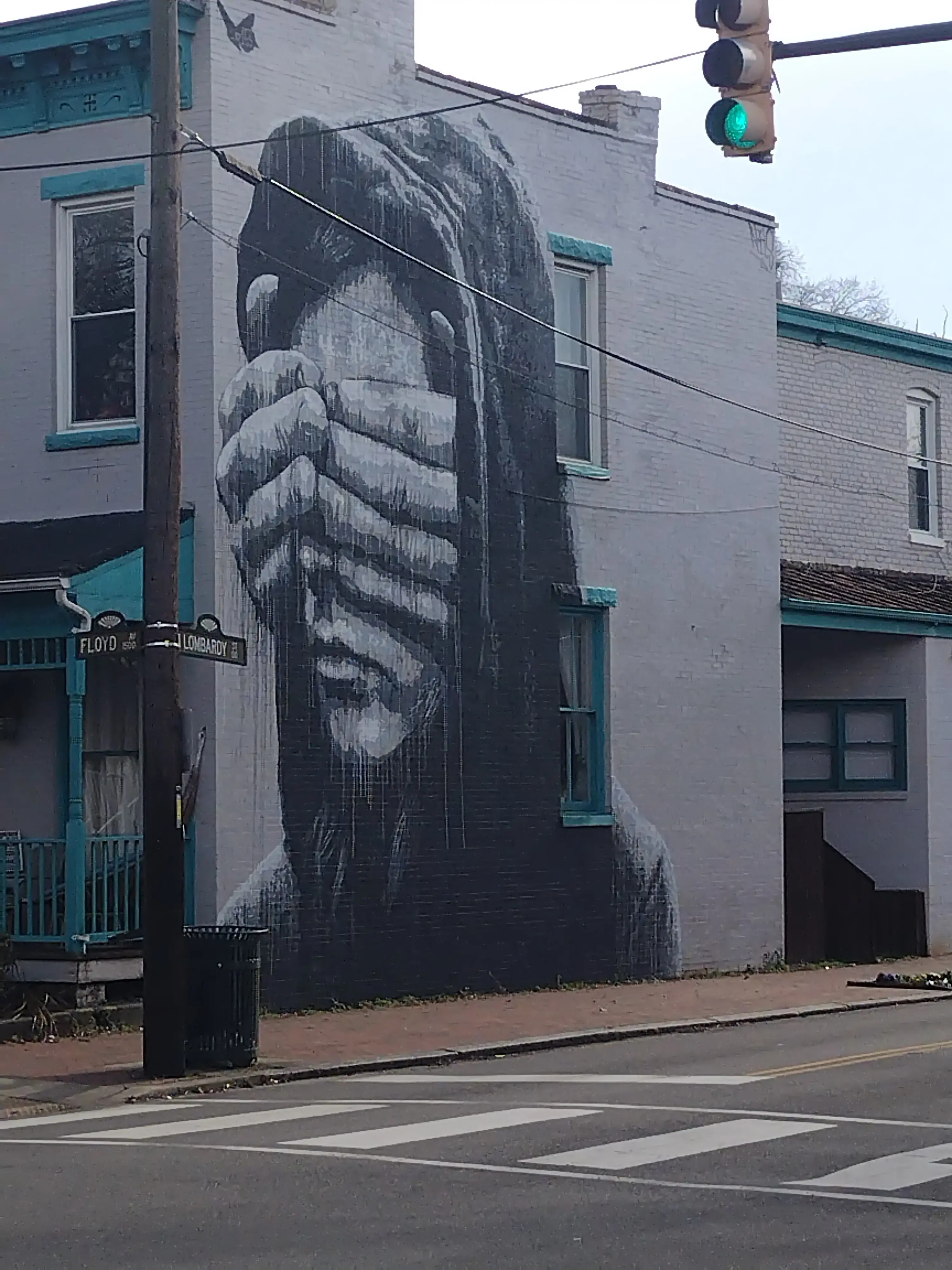 Lombardy Coin Laundry - Image 5