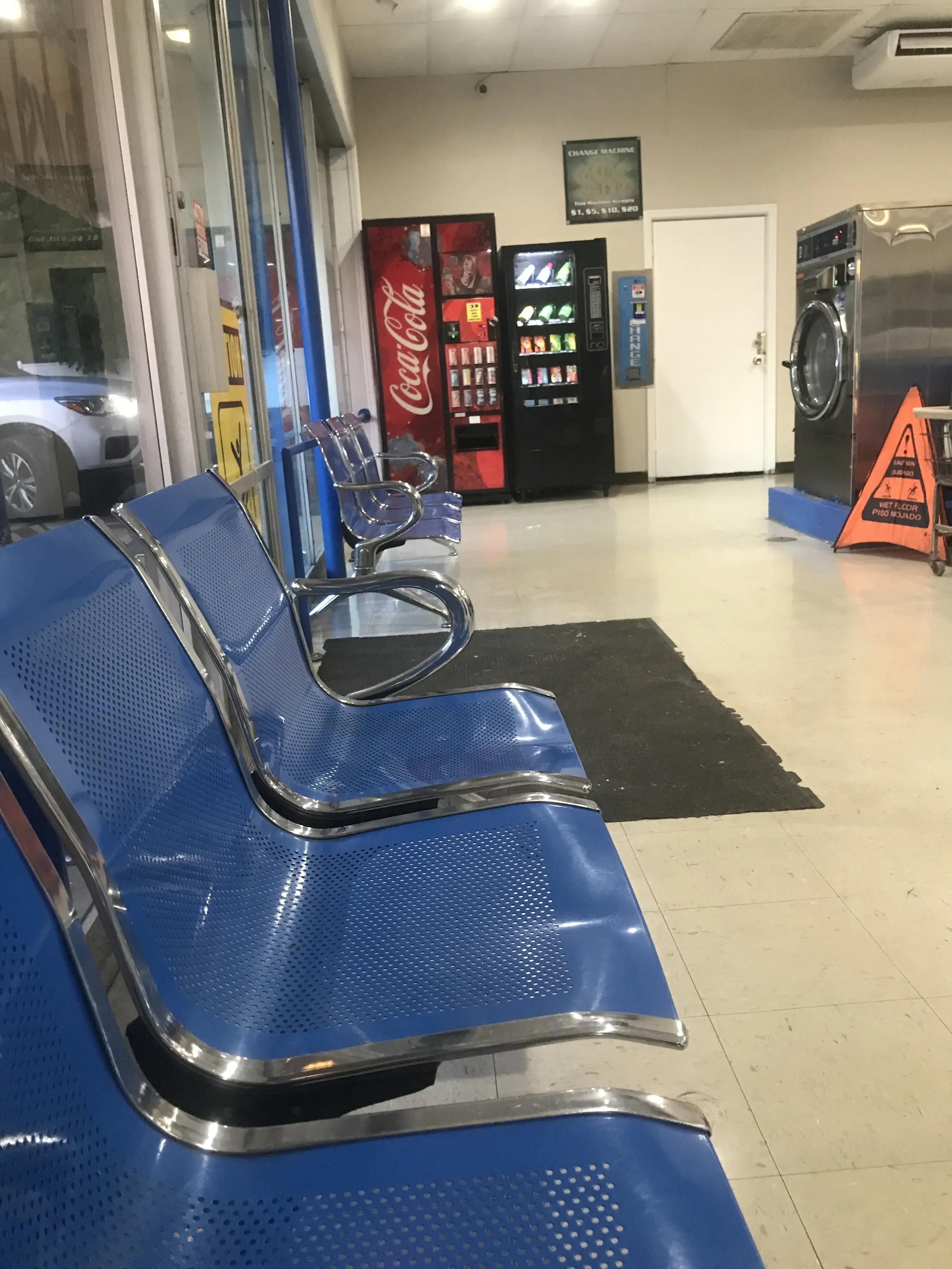 London Dry Cleaners & Coin thumbnail 11