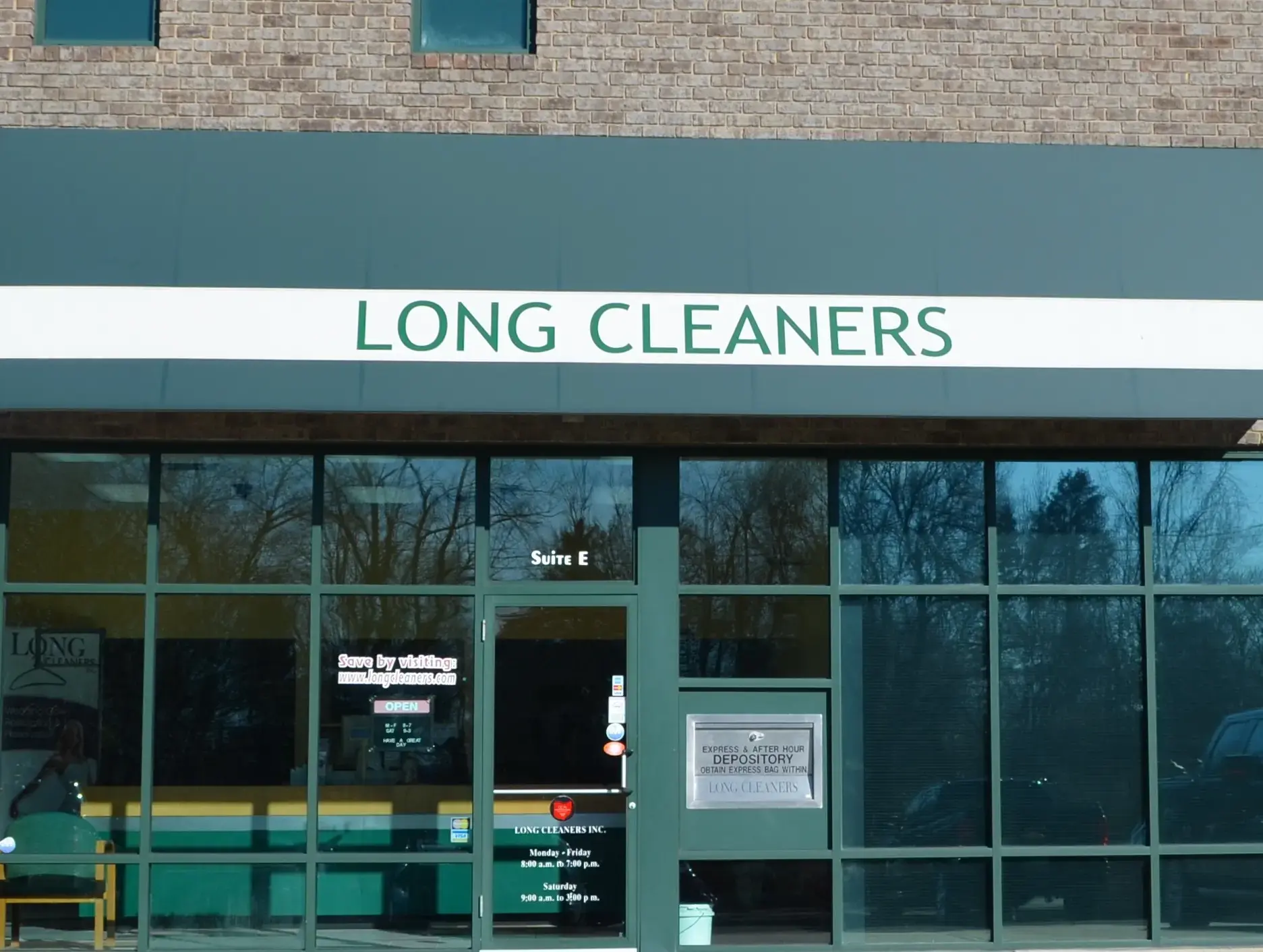 Long Cleaners thumbnail 3