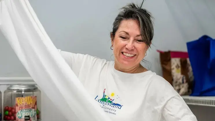 Long Island Laundry Company thumbnail 1
