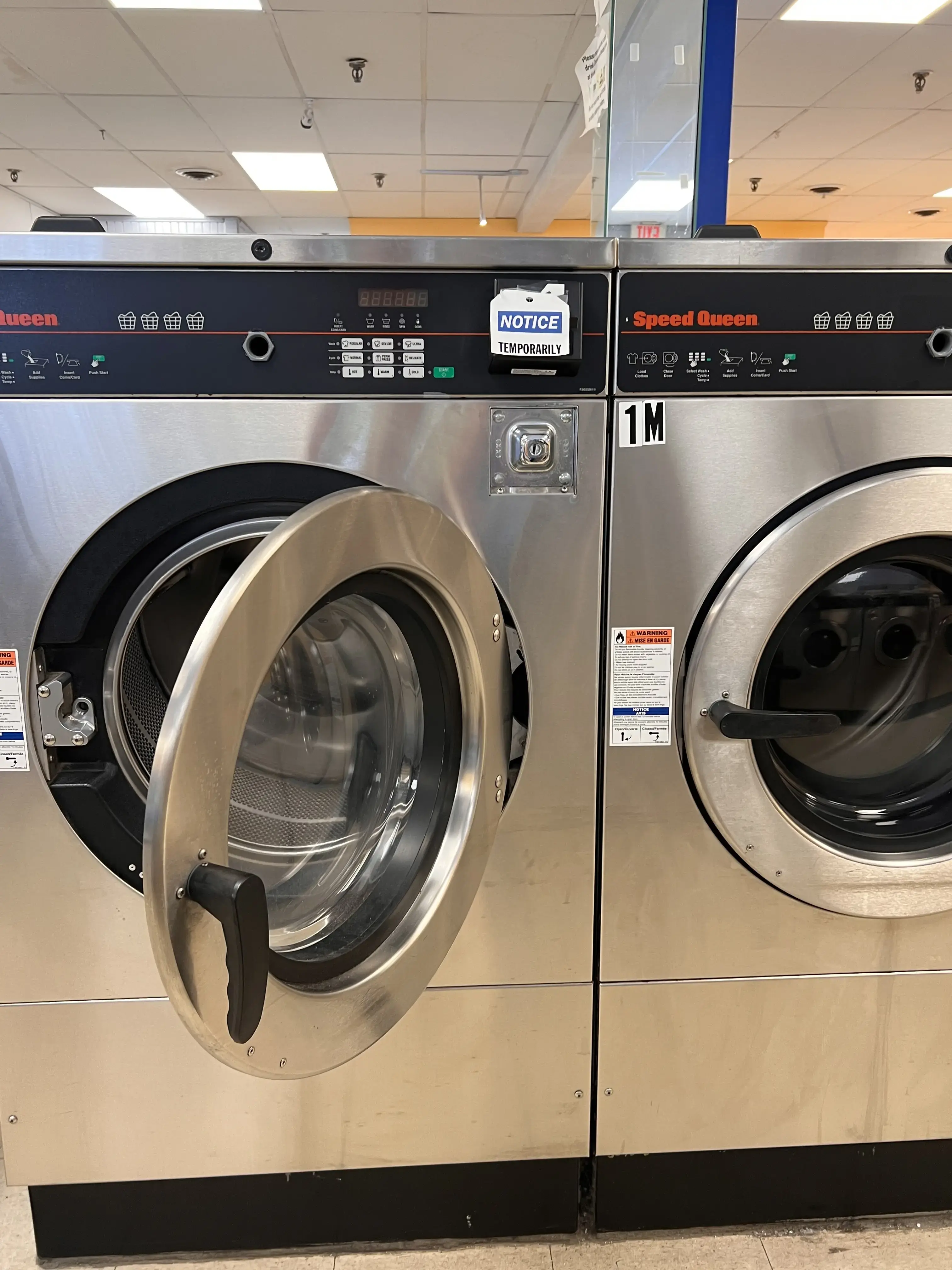 Longfellow Plaza Laundry thumbnail 19