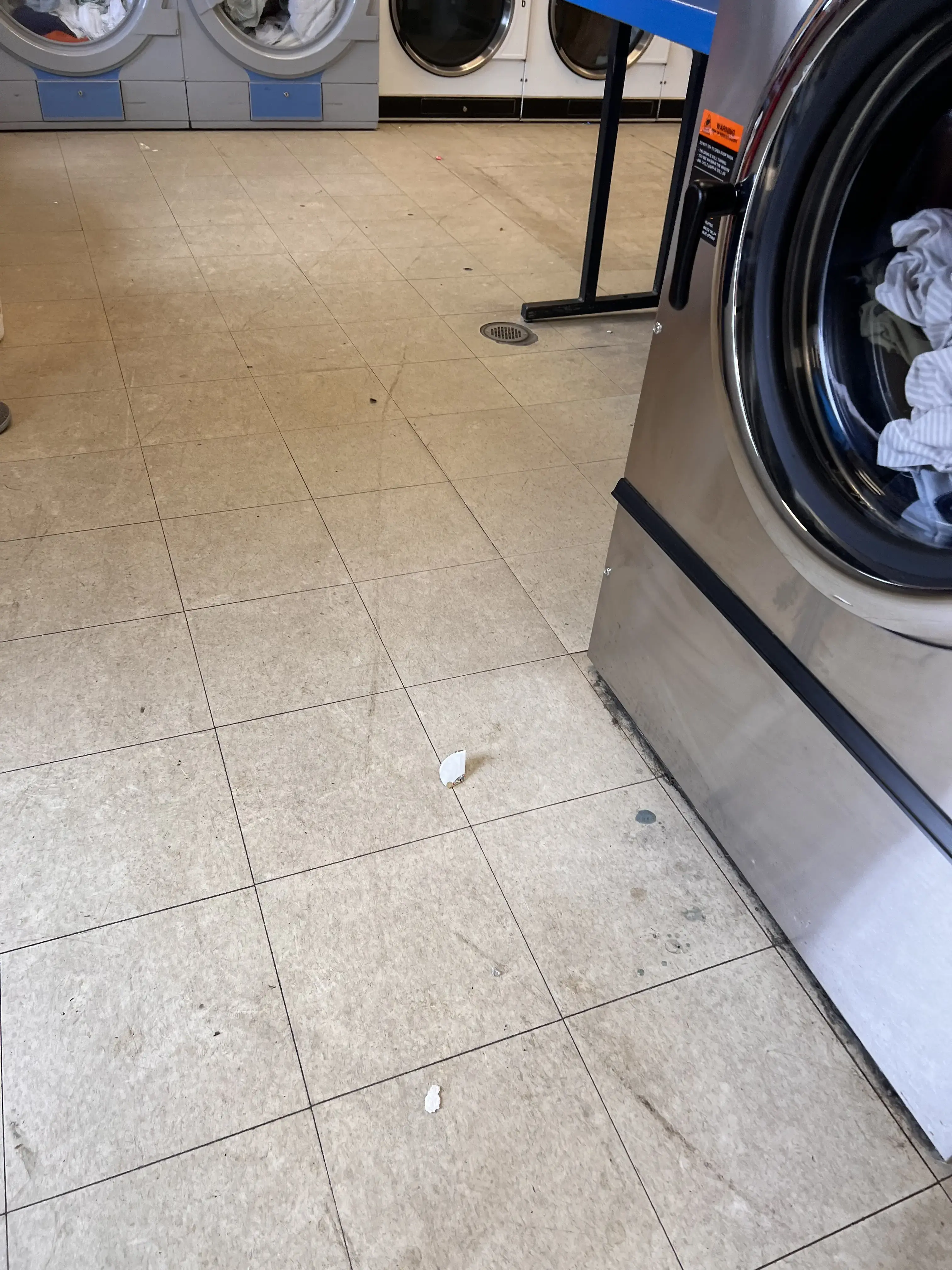 Longfellow Plaza Laundry thumbnail 8
