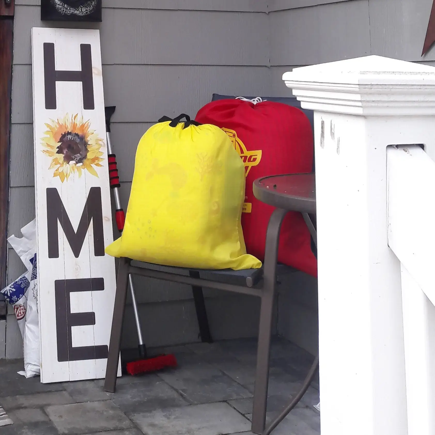 Looking Fresh Laundry thumbnail 20