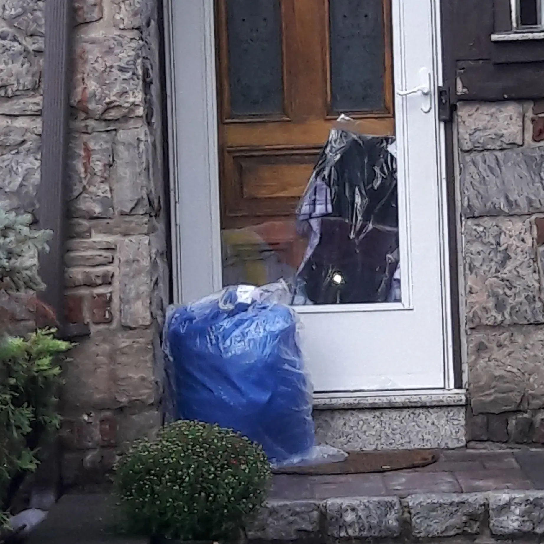Looking Fresh Laundry - Image 17