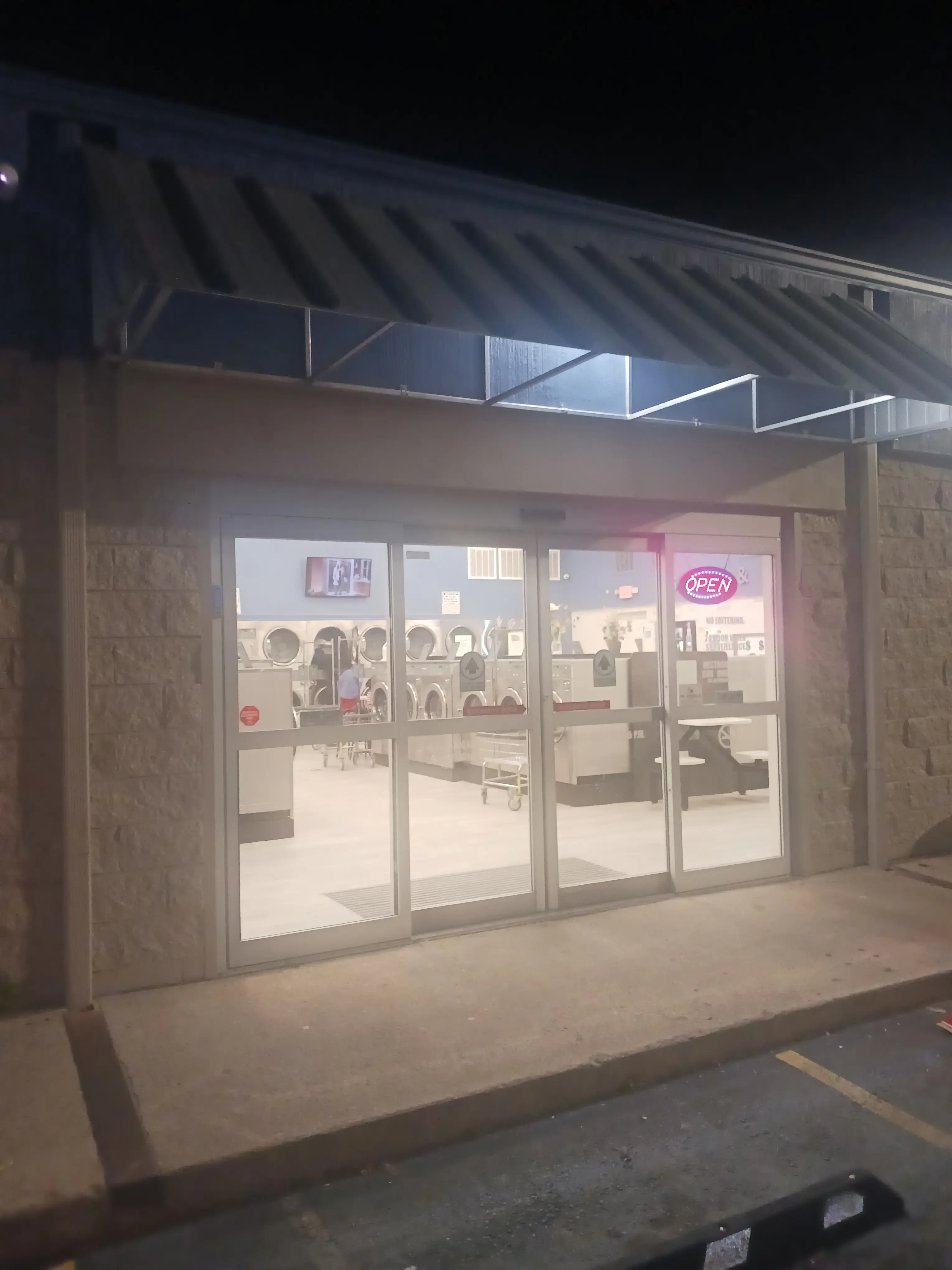 Loose Change Coin Laundry thumbnail 12
