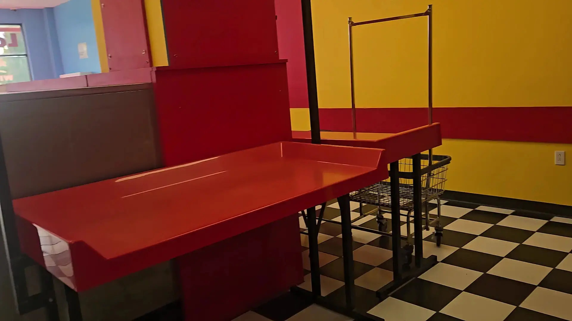 Lost Sock Coin Laundry - Gray thumbnail 2