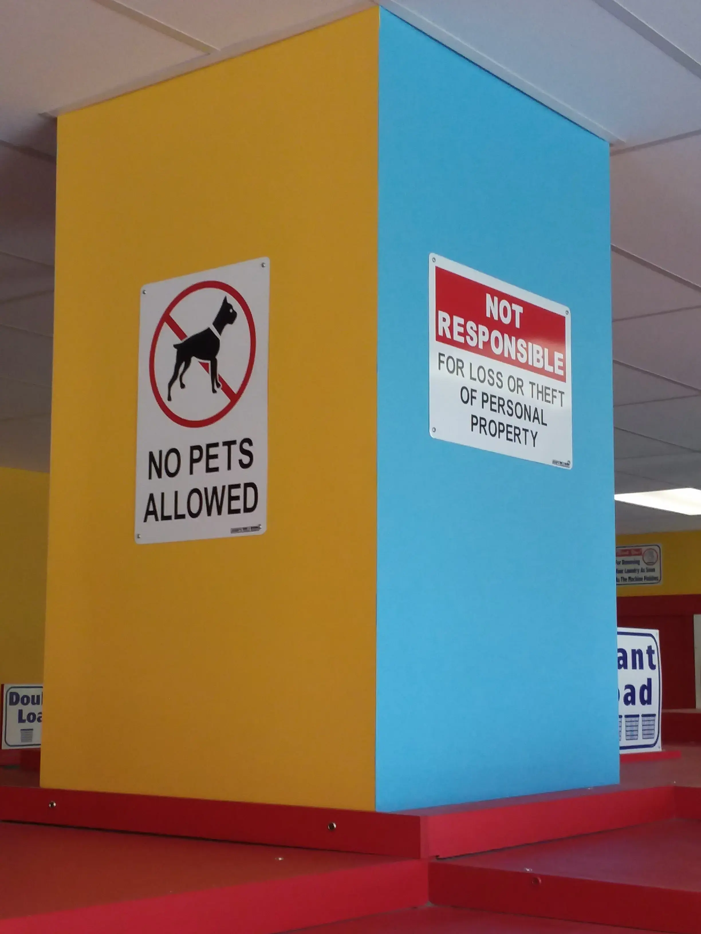 Lost Sock Coin Laundry - Lebanon - Image 6