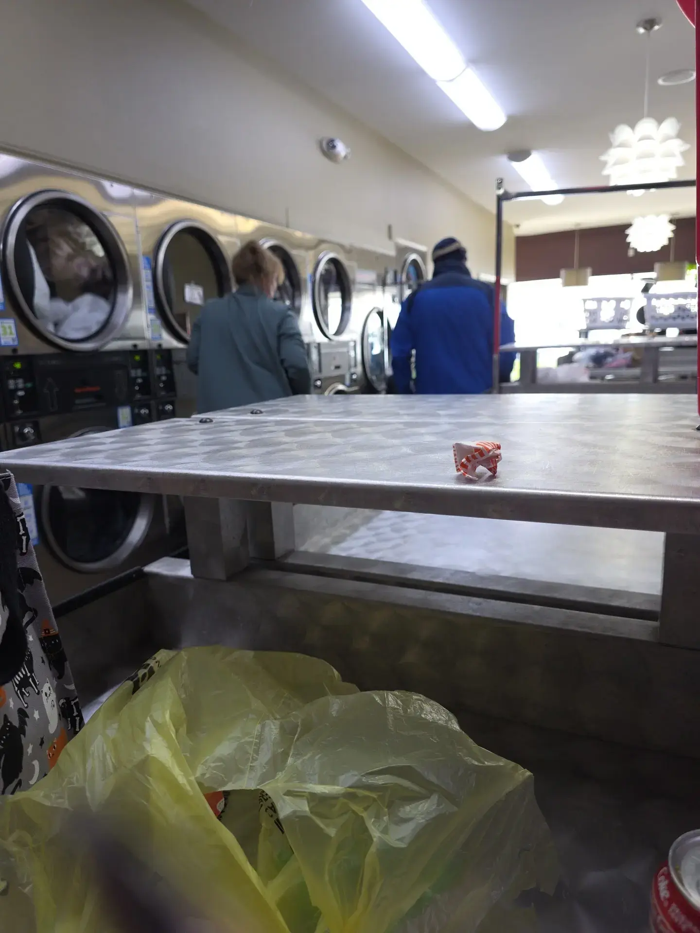 Lost Sock Laundromat thumbnail 14