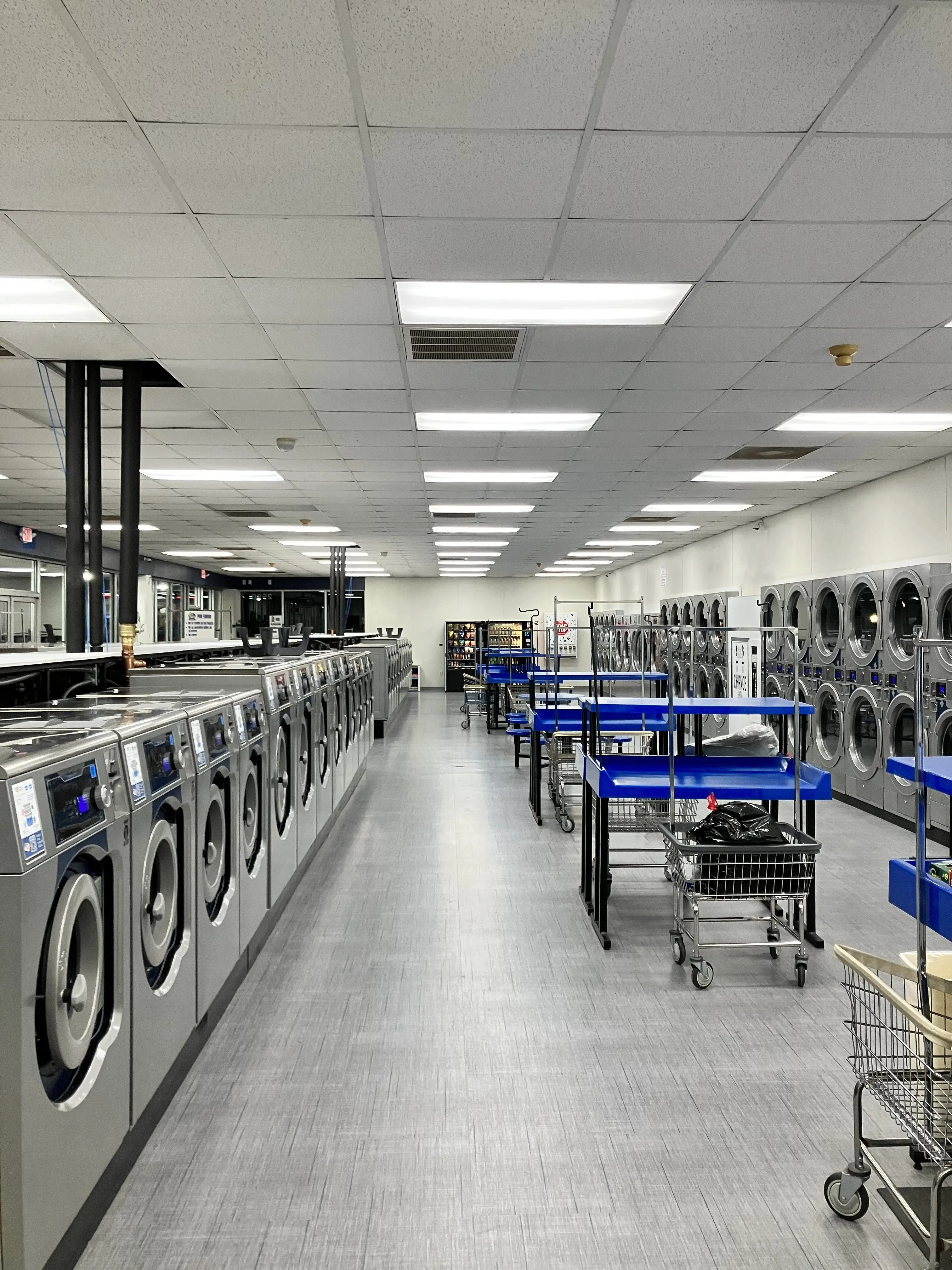 Lost Sock Laundromat - Image 2