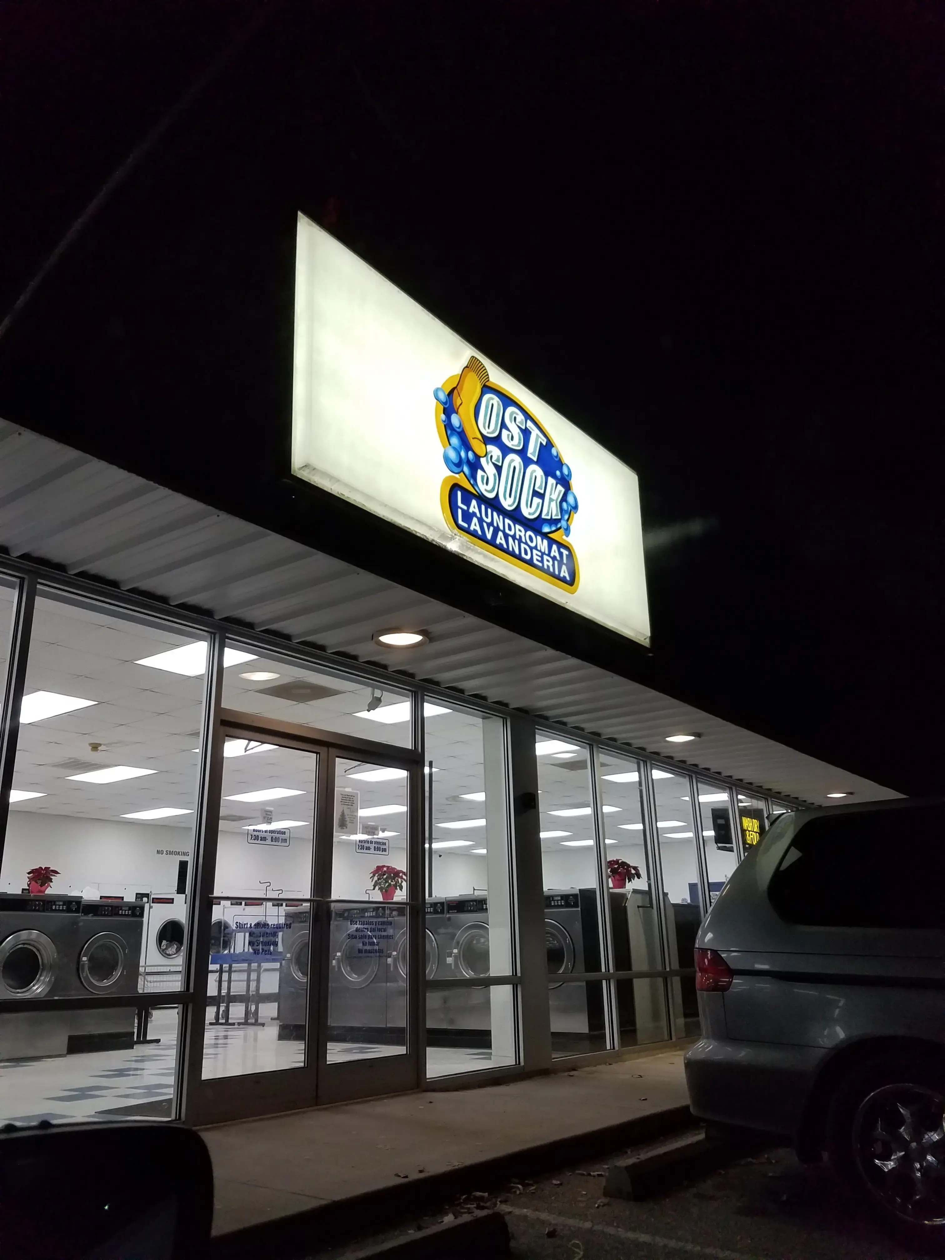 Lost Sock Laundromat - Image 11