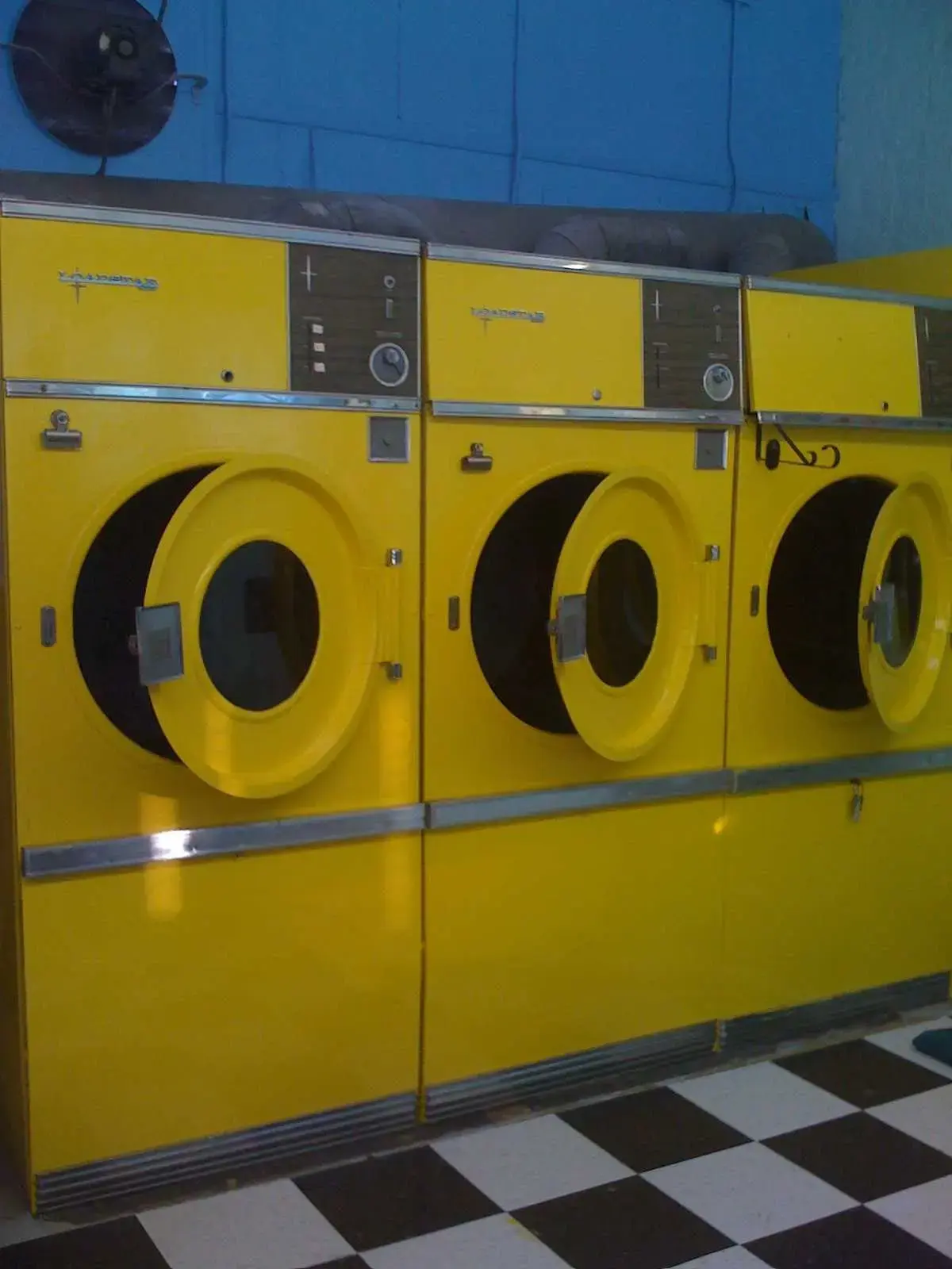 Lost Sock Laundry Center thumbnail 8