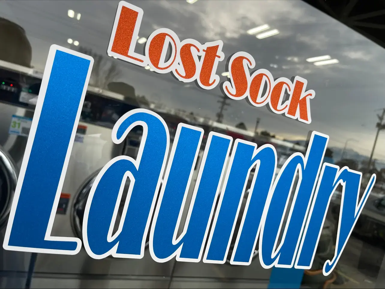 LOST SOCK LAUNDRY thumbnail 1
