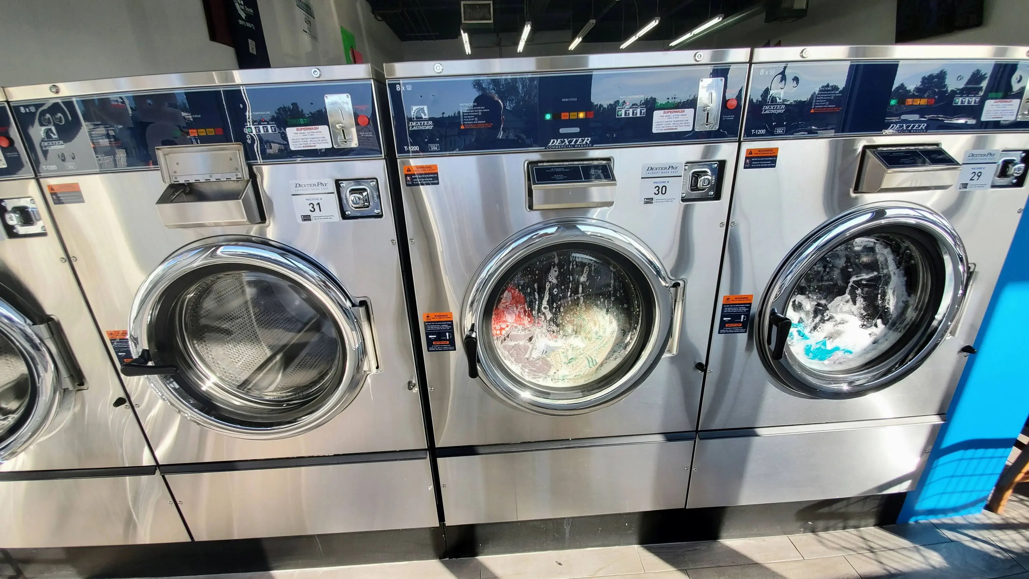 LOST SOCK LAUNDRY thumbnail 2