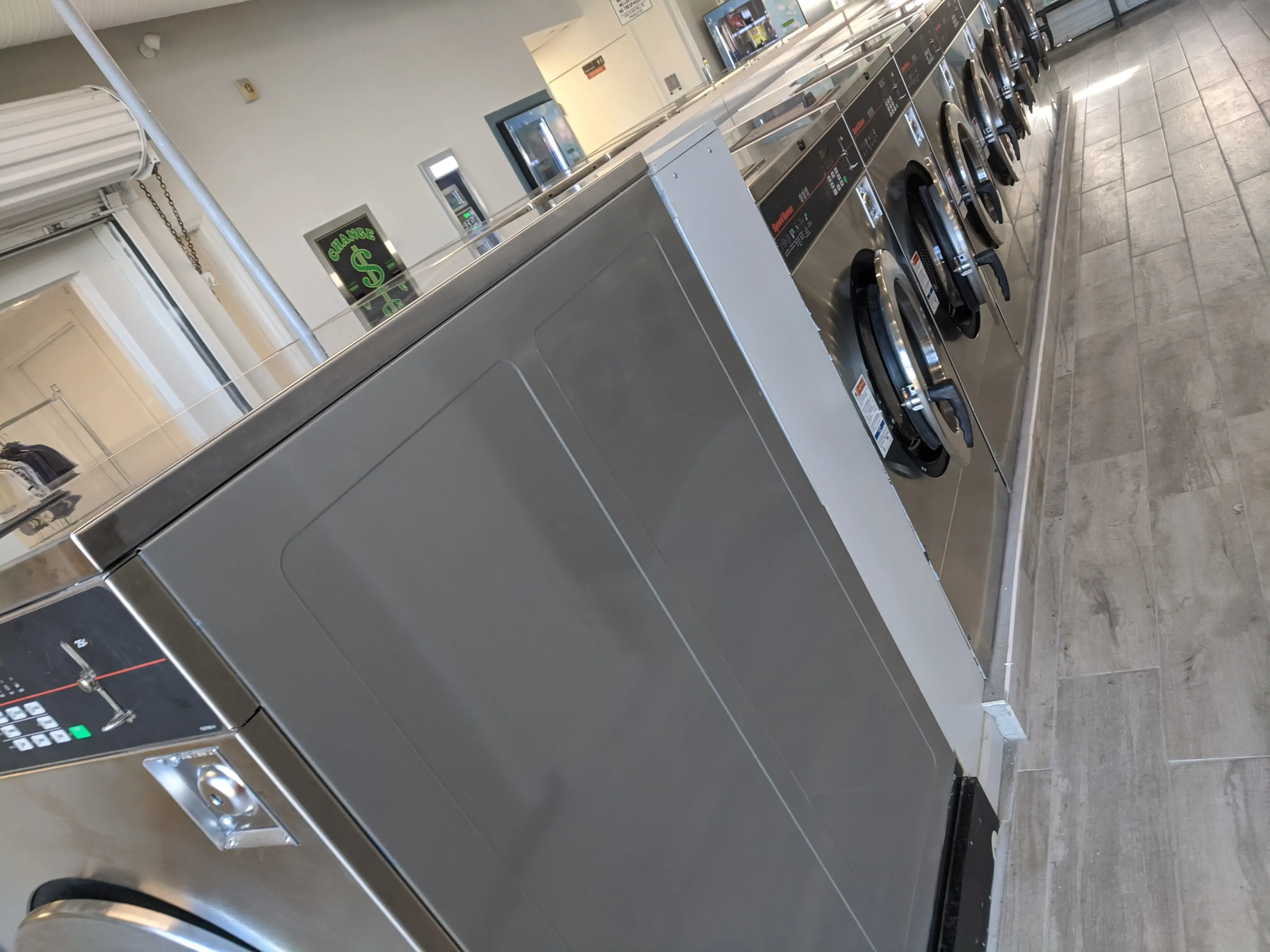 Lots O' Suds - Image 11