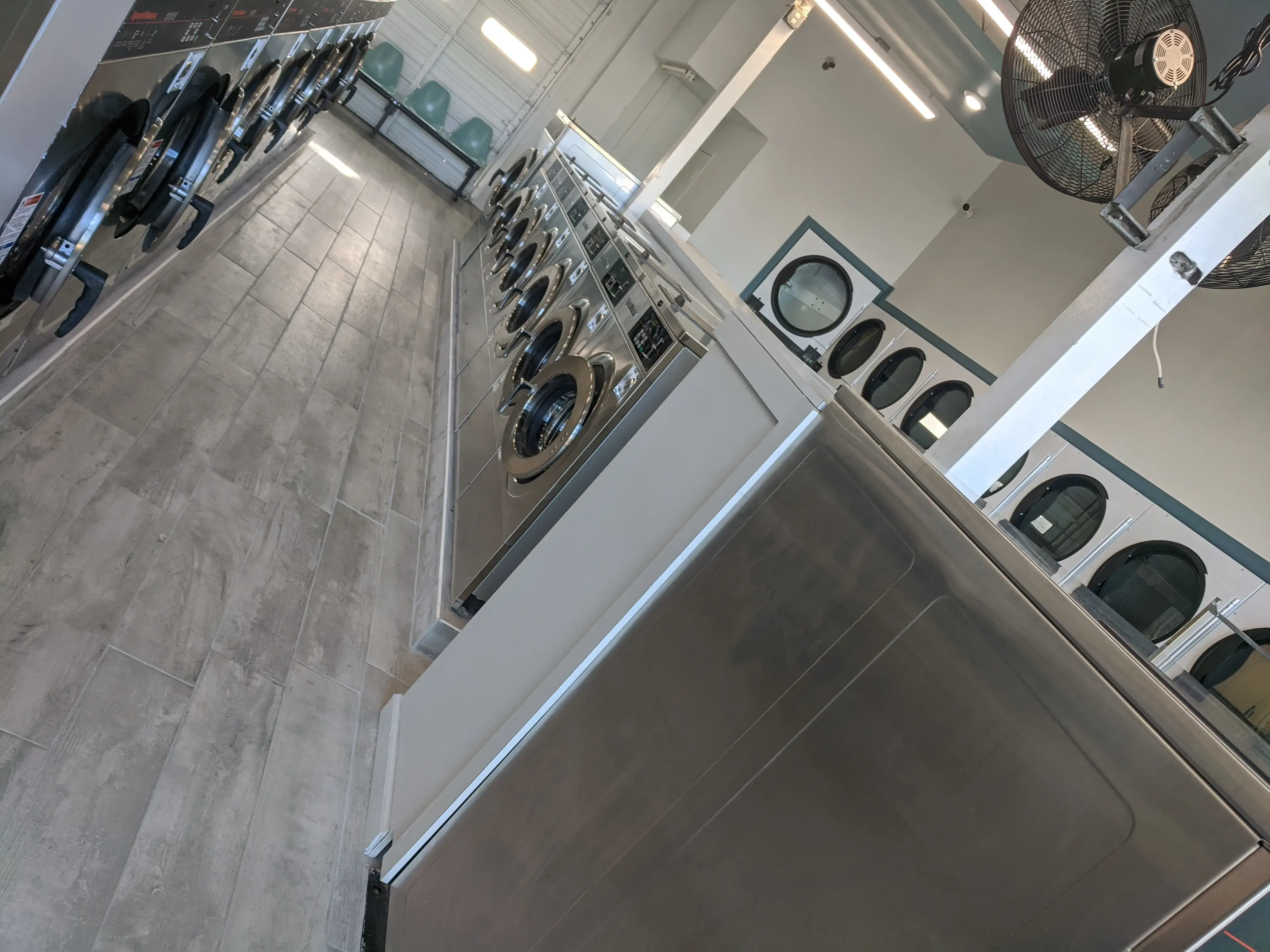 Lots O' Suds - Image 18