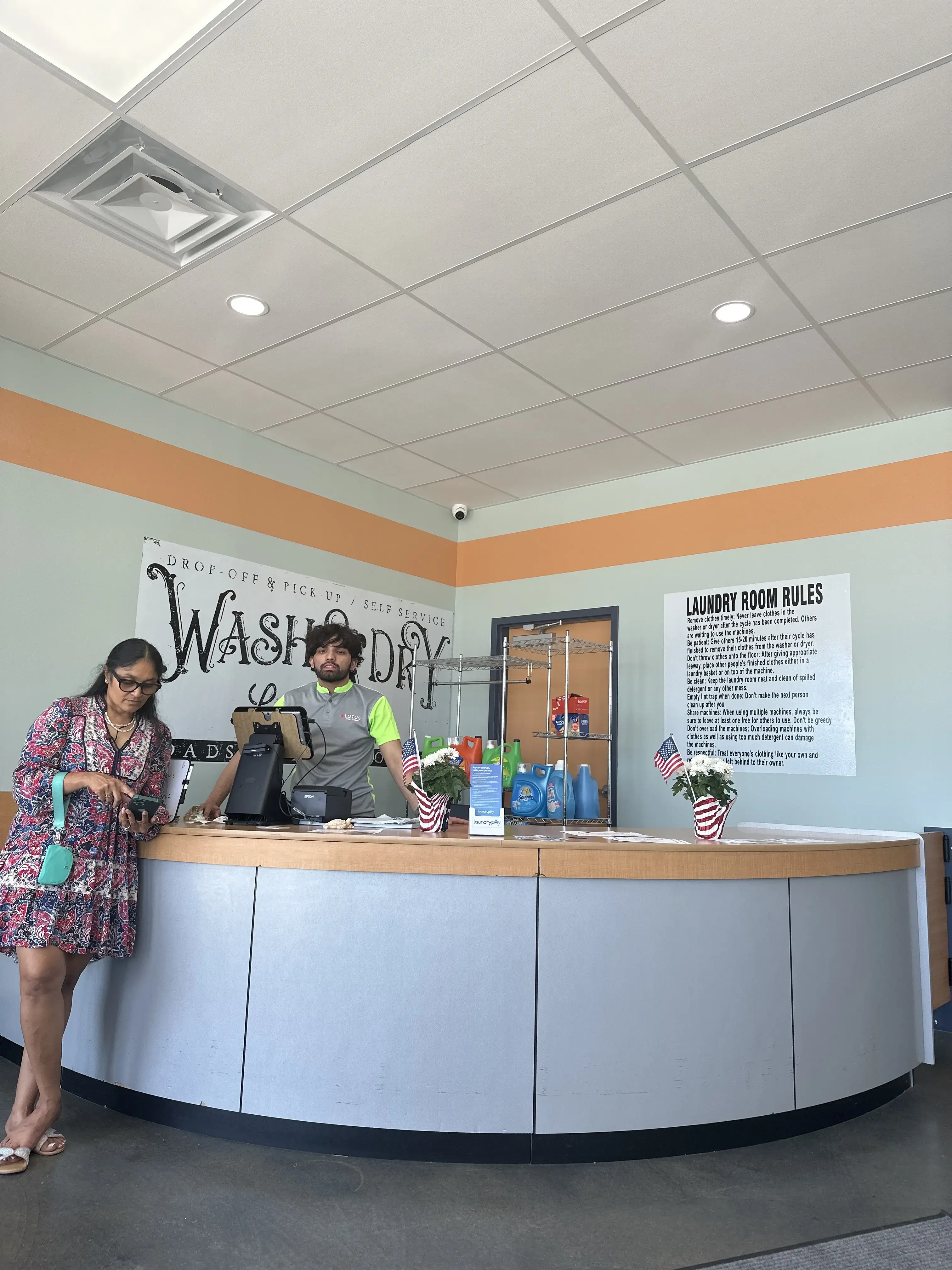 Lotus Coin Laundry thumbnail 5