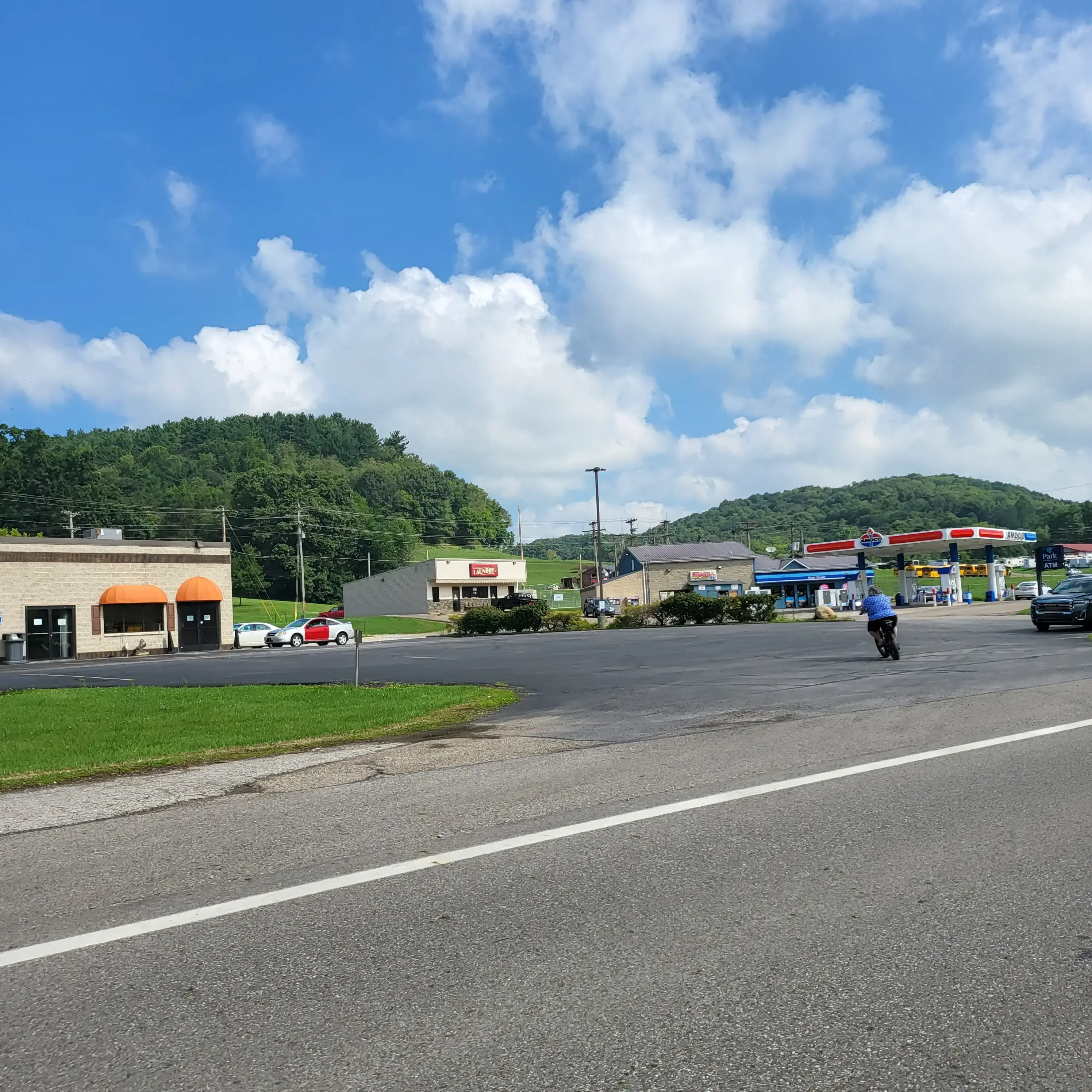 Loudonville Coin Laundry thumbnail 5